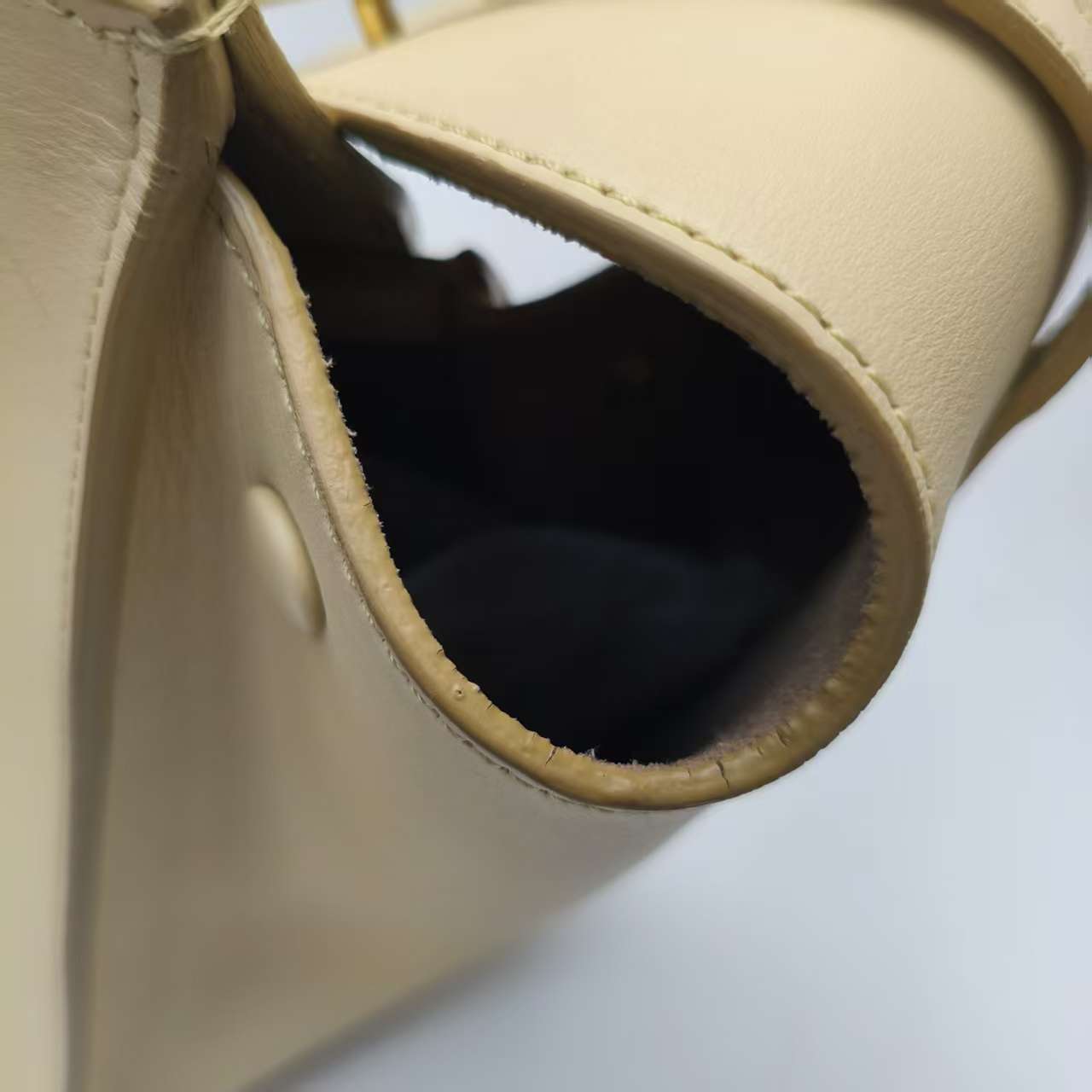 【*Shipped from: China*】CELINE Leather Handbag — view 13