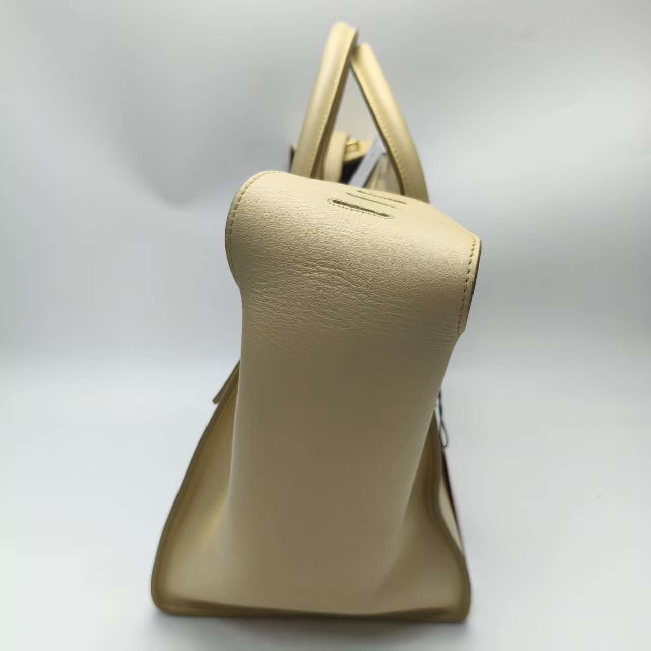 【*Shipped from: China*】CELINE Leather Handbag — view 4