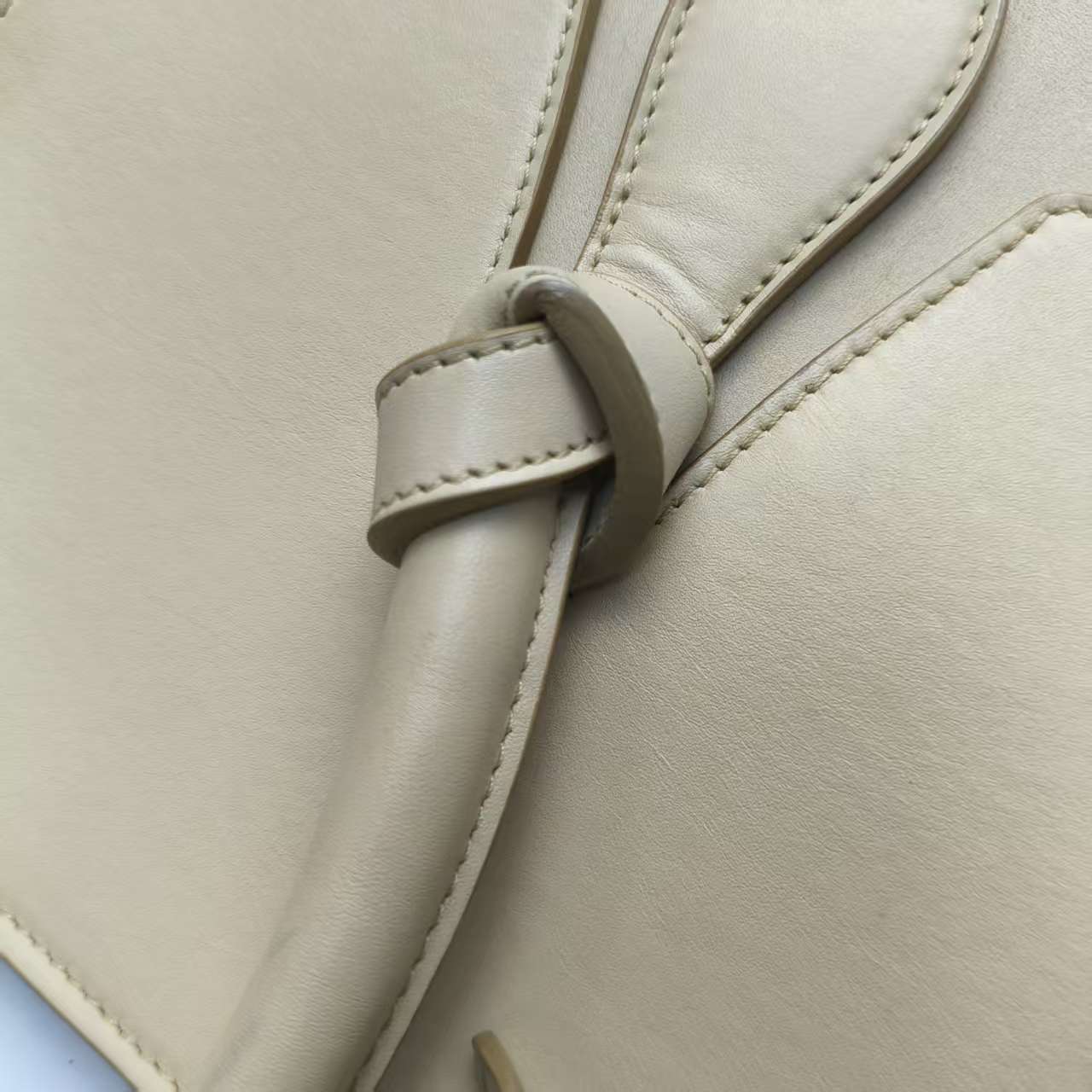【*Shipped from: China*】CELINE Leather Handbag — view 10
