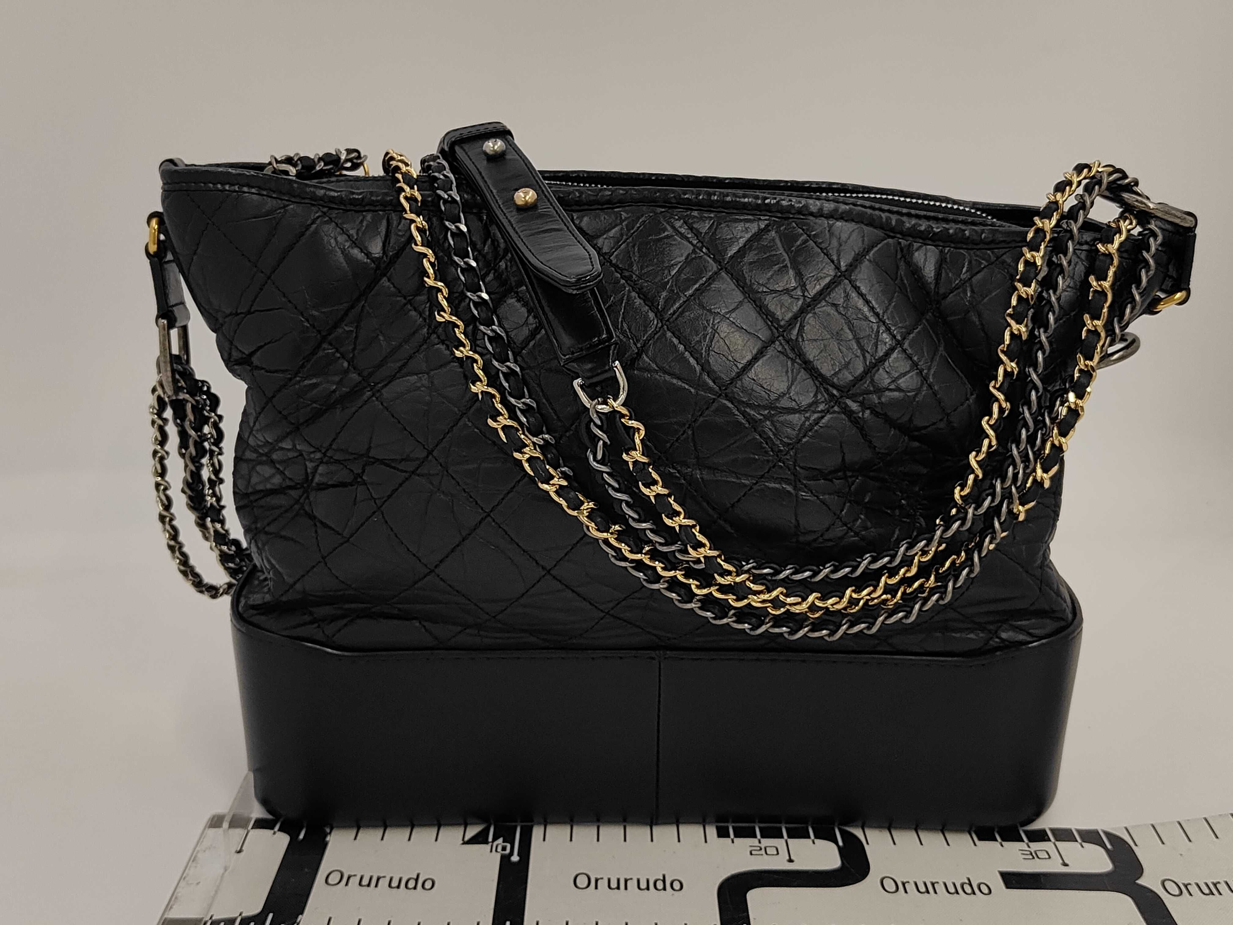 Gabrielle de Hoho Medium Black Aged Calf Leather Shoulder Bag (No. 24, A93824) — view 2
