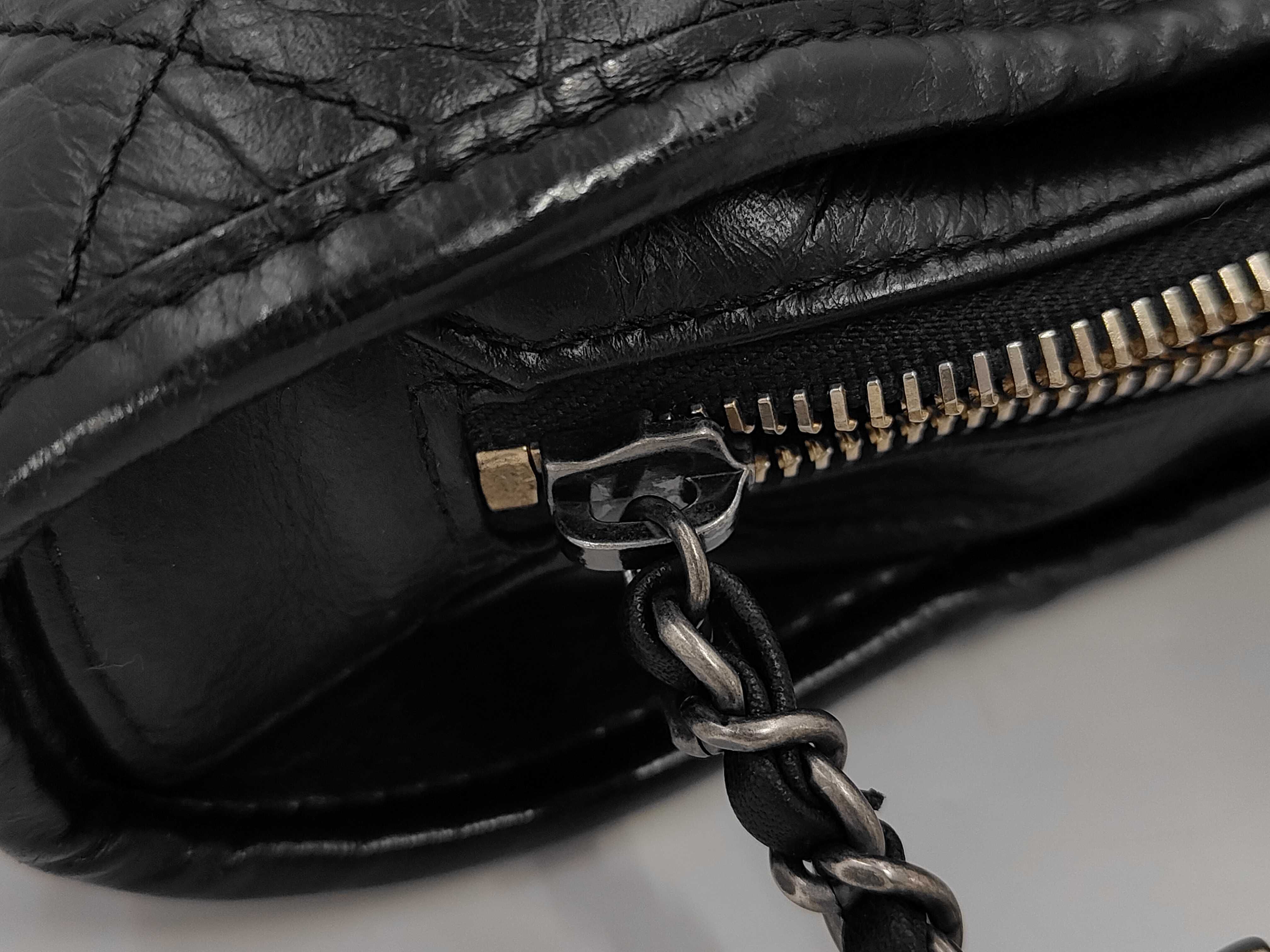 Gabrielle de Hoho Medium Black Aged Calf Leather Shoulder Bag (No. 24, A93824) — view 12