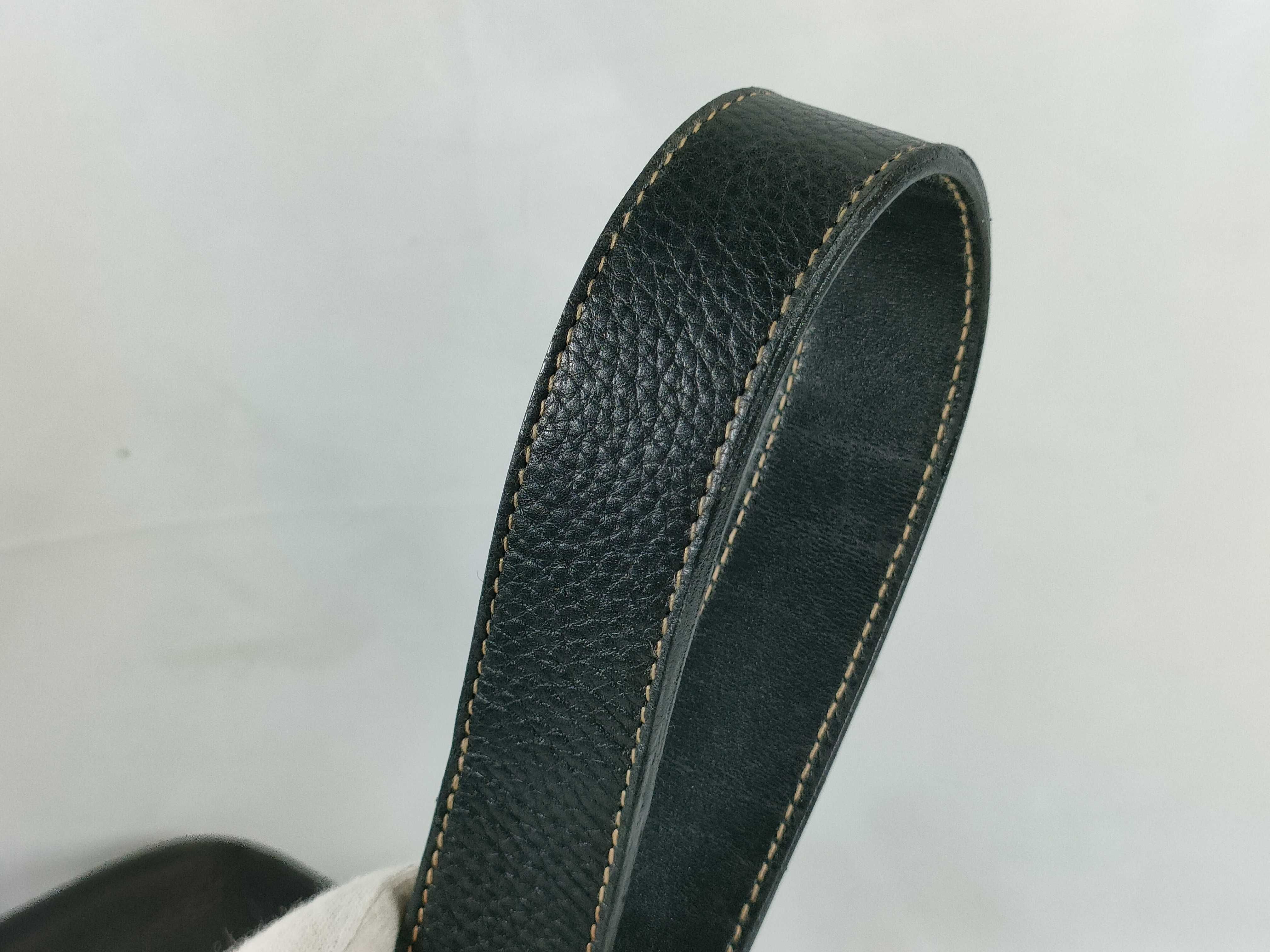 GG Plus Leather Shoulder Bag — view 4
