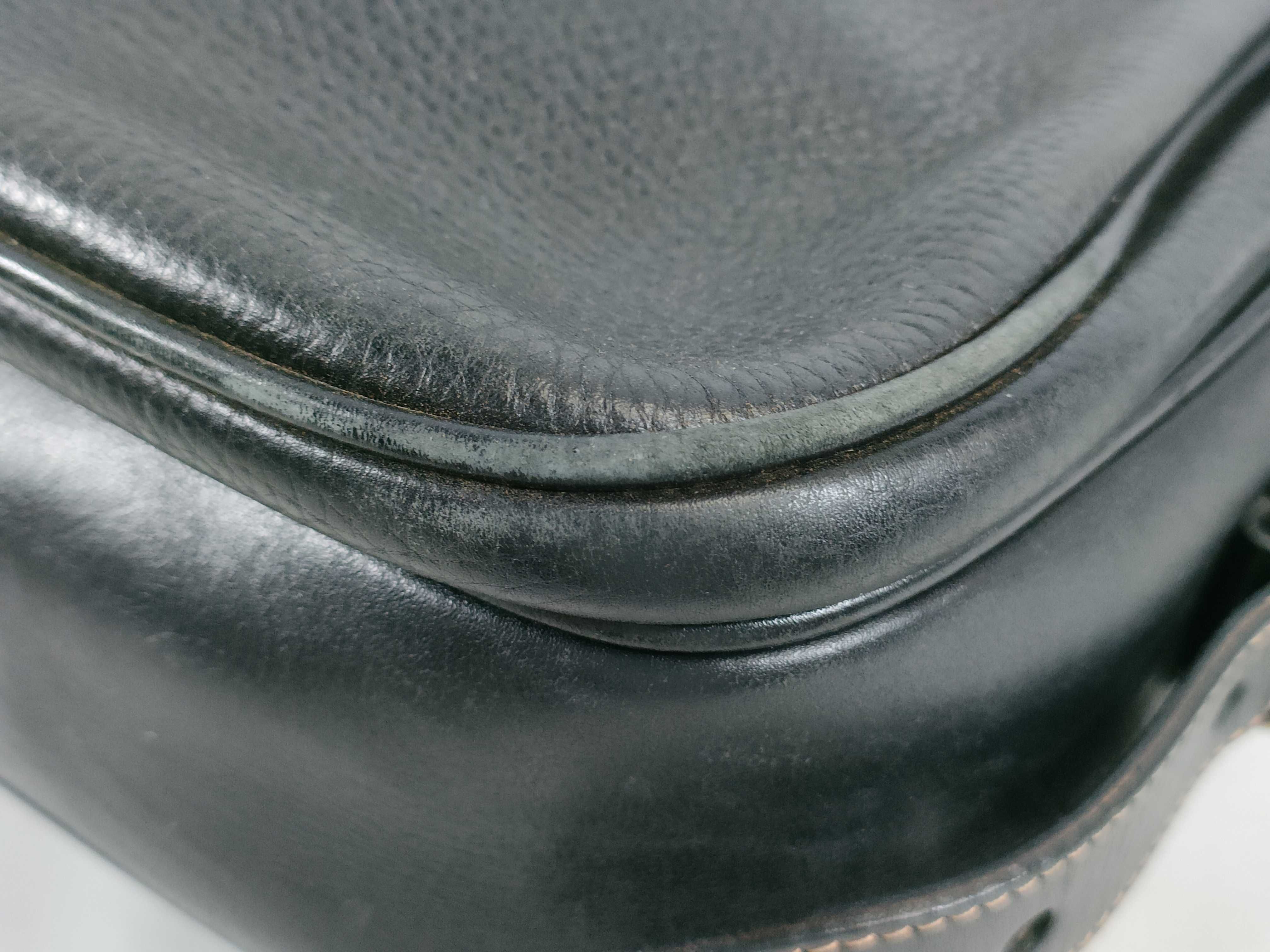 GG Plus Leather Shoulder Bag — view 6