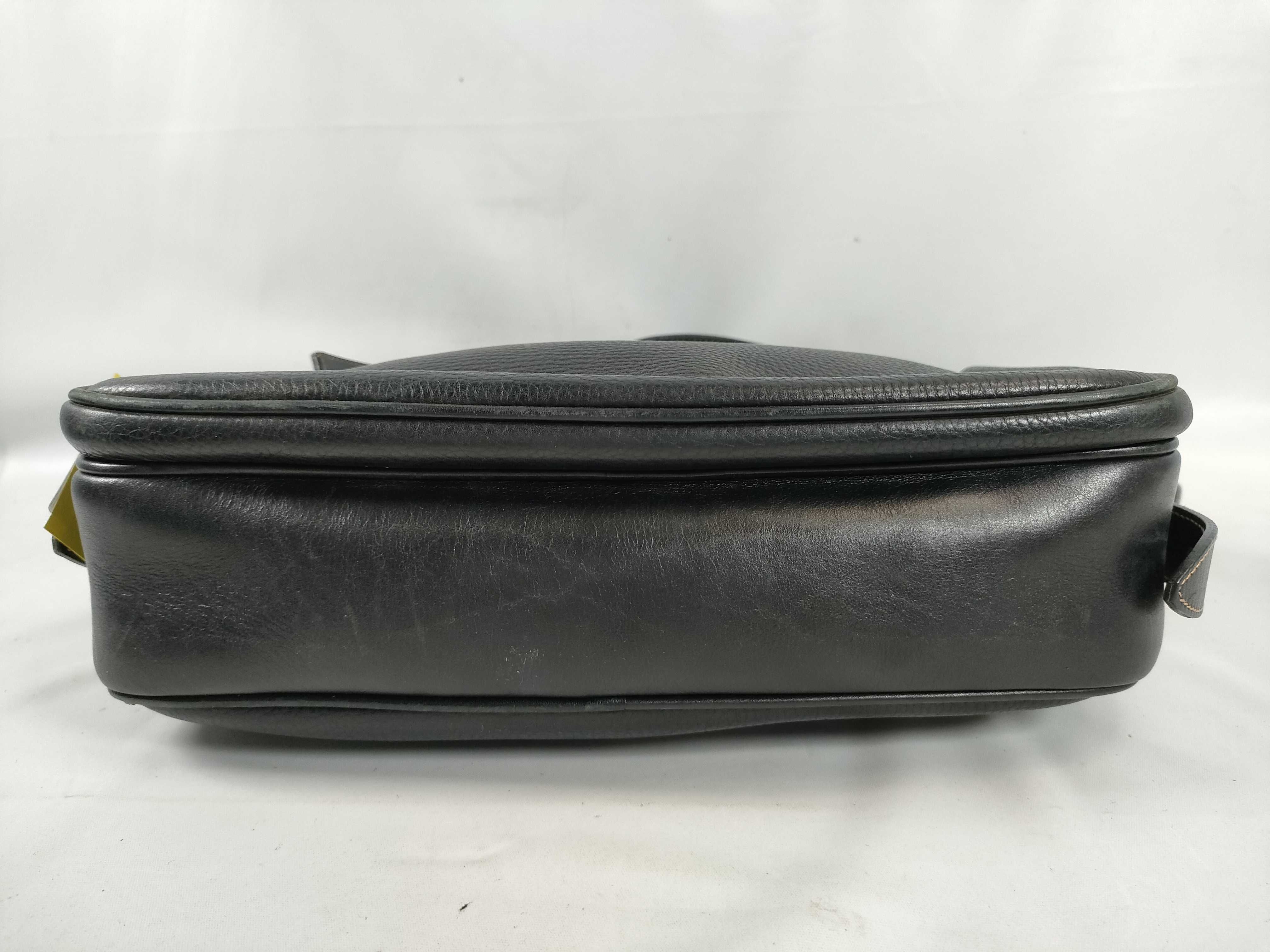 GG Plus Leather Shoulder Bag — view 7