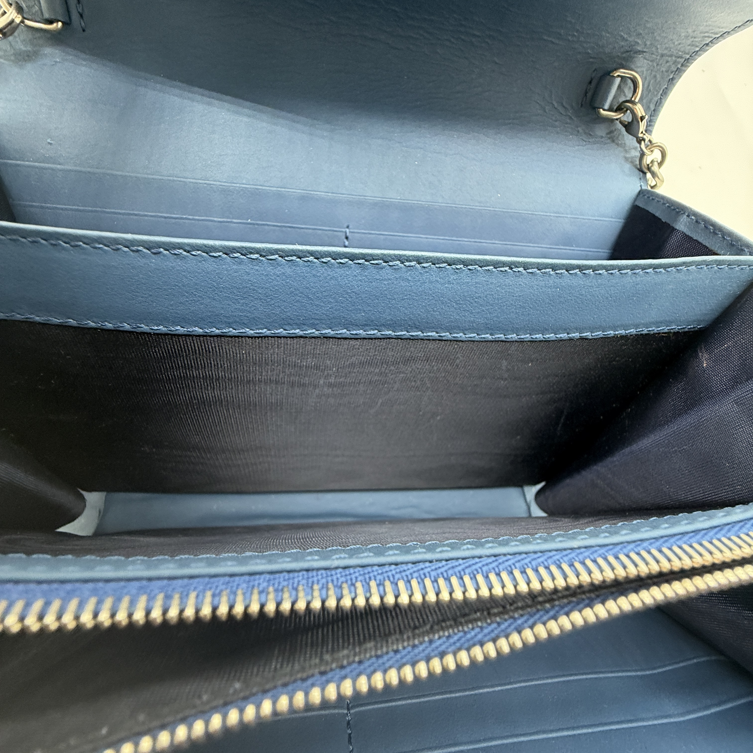 Dionysus GG Supreme Blue Flower Print Chain Shoulder Bag — view 13