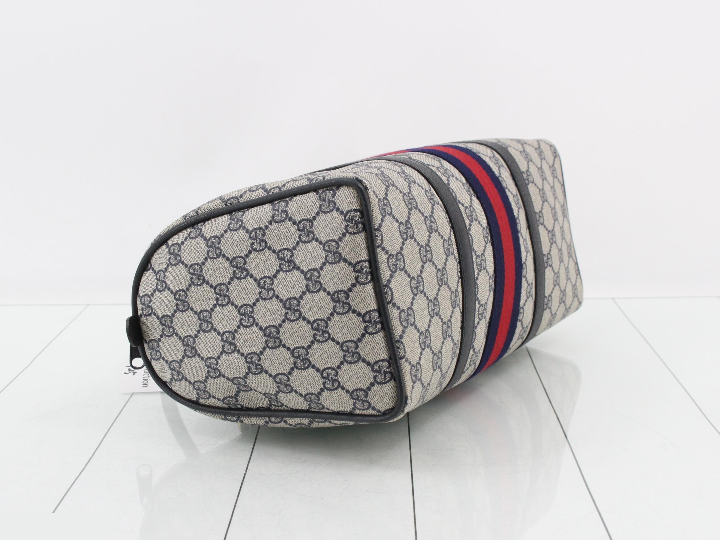 GG Supreme handbag — view 5