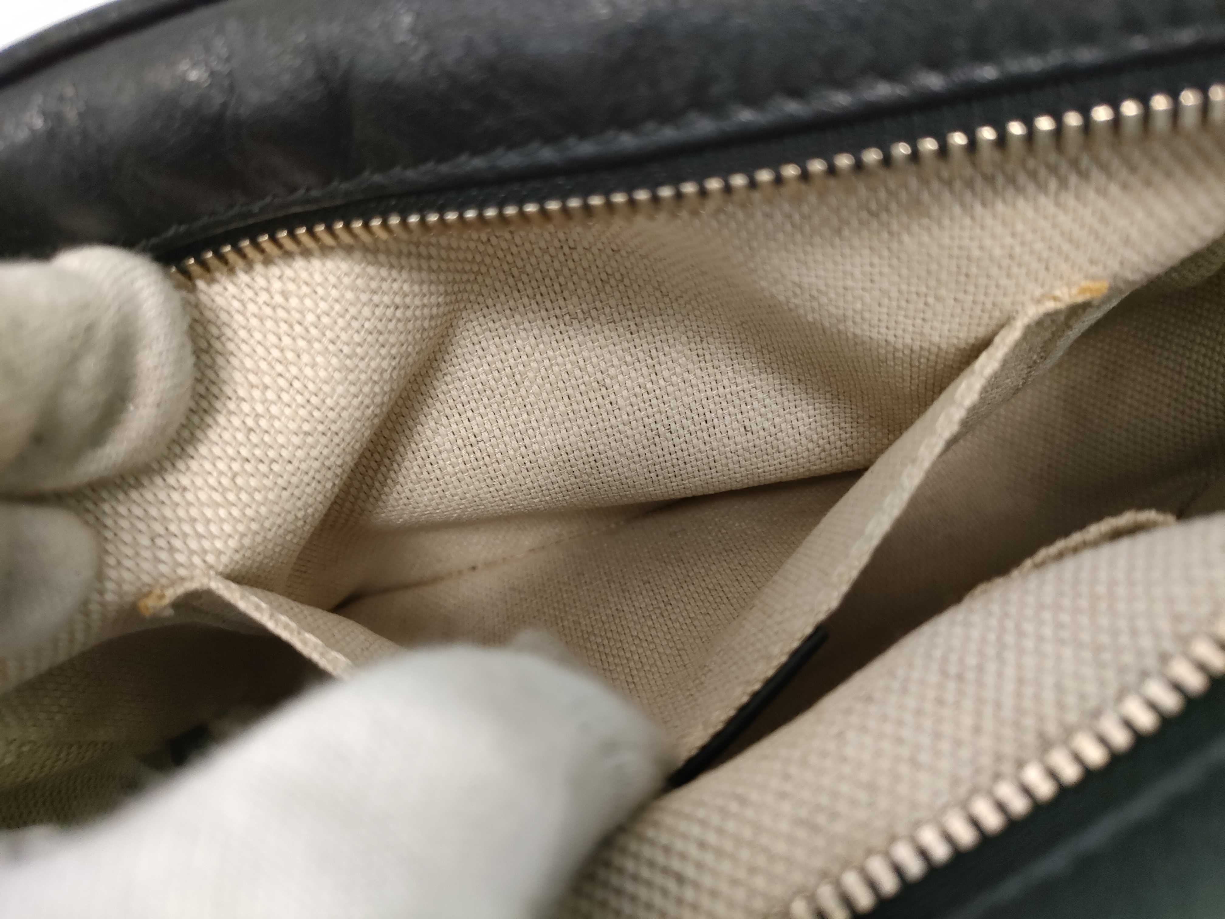 Soho 308364 Leather Shoulder Bag Black — view 9