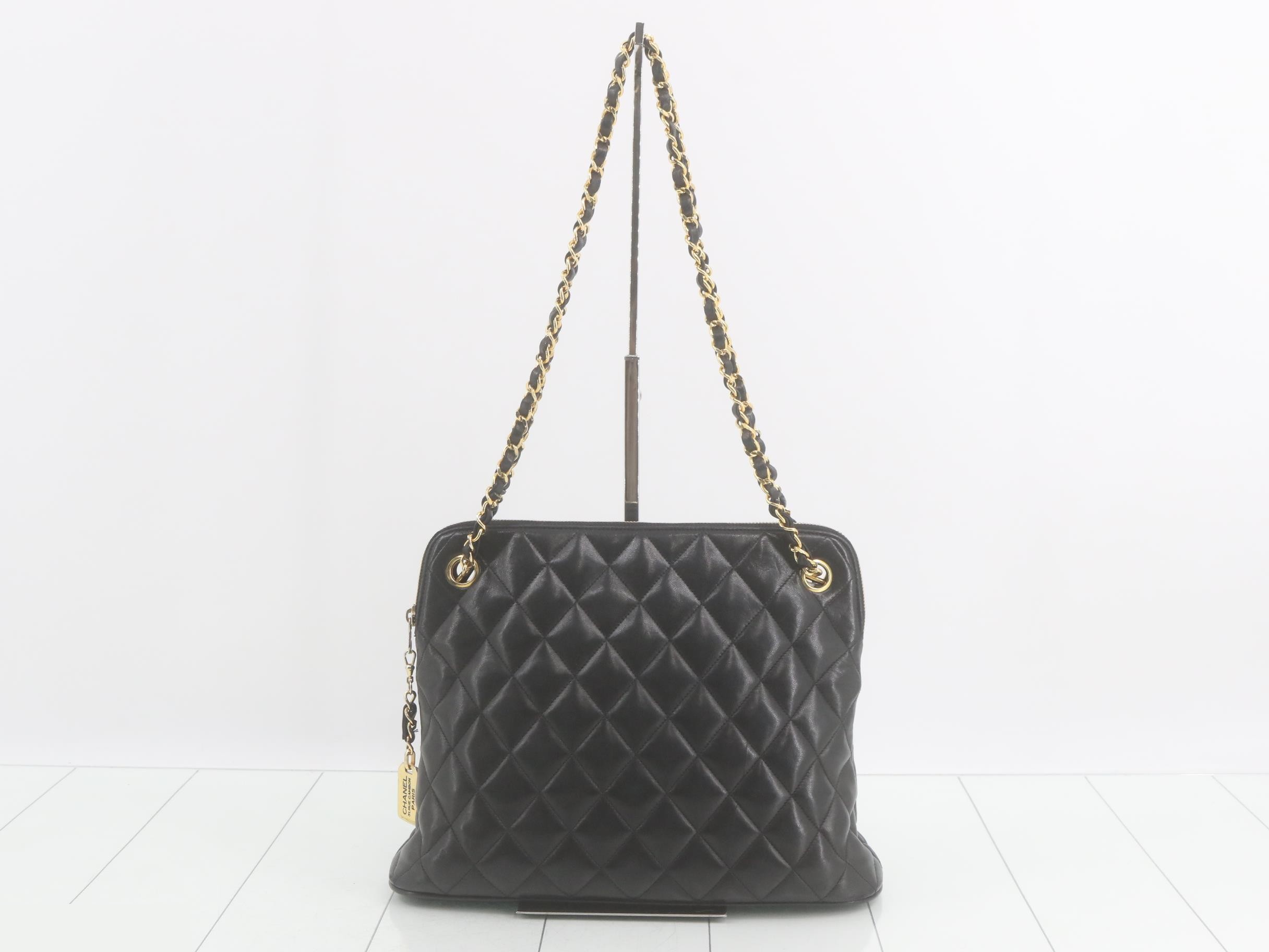 Matelassé Chain Shoulder Bag, Black, Item No. 1