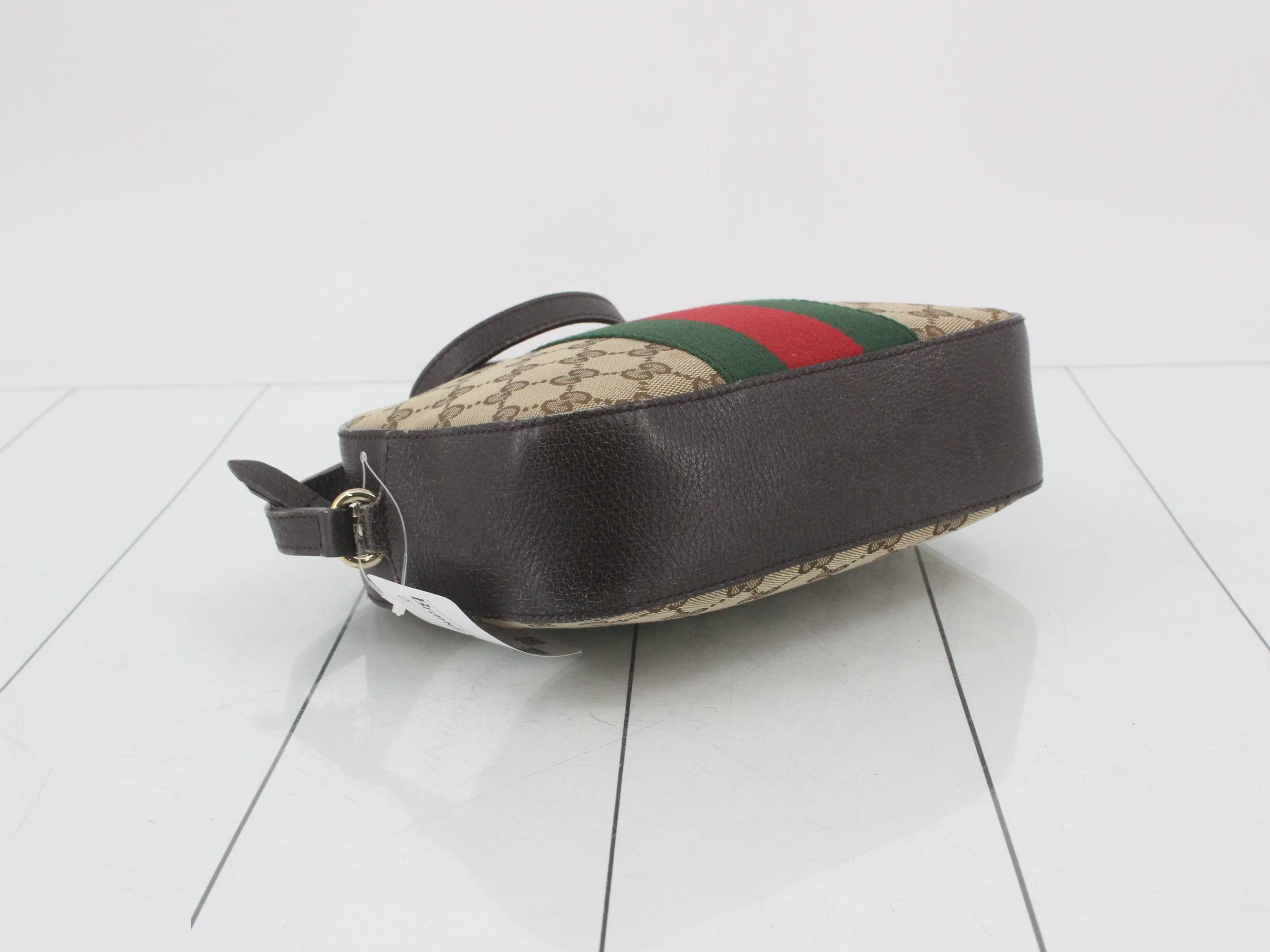 GG Canvas Bee Sherry Line Small Camera Bag — view 5