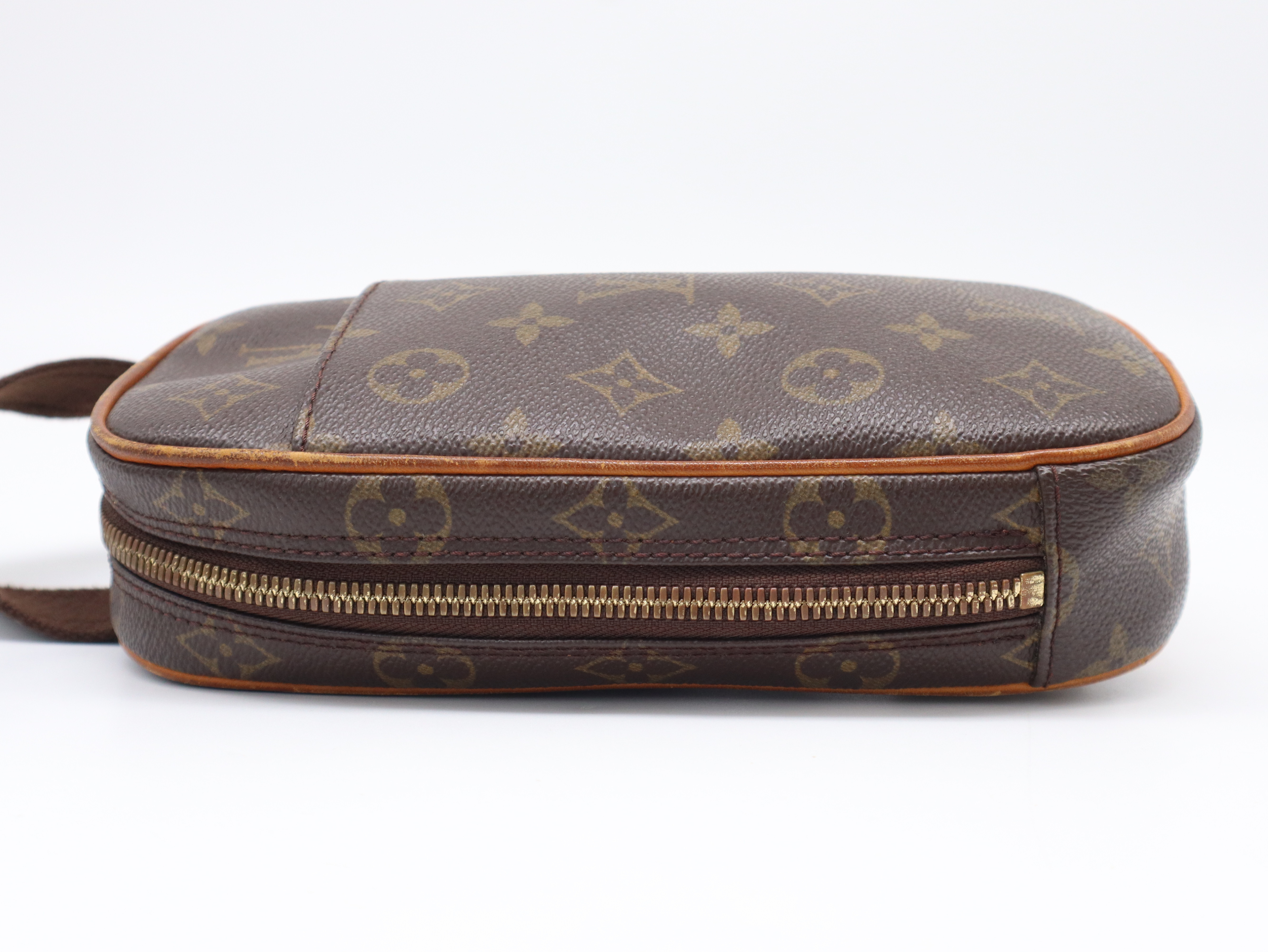 M51870 Monogram Pochette Gange Shoulder Bag — view 3
