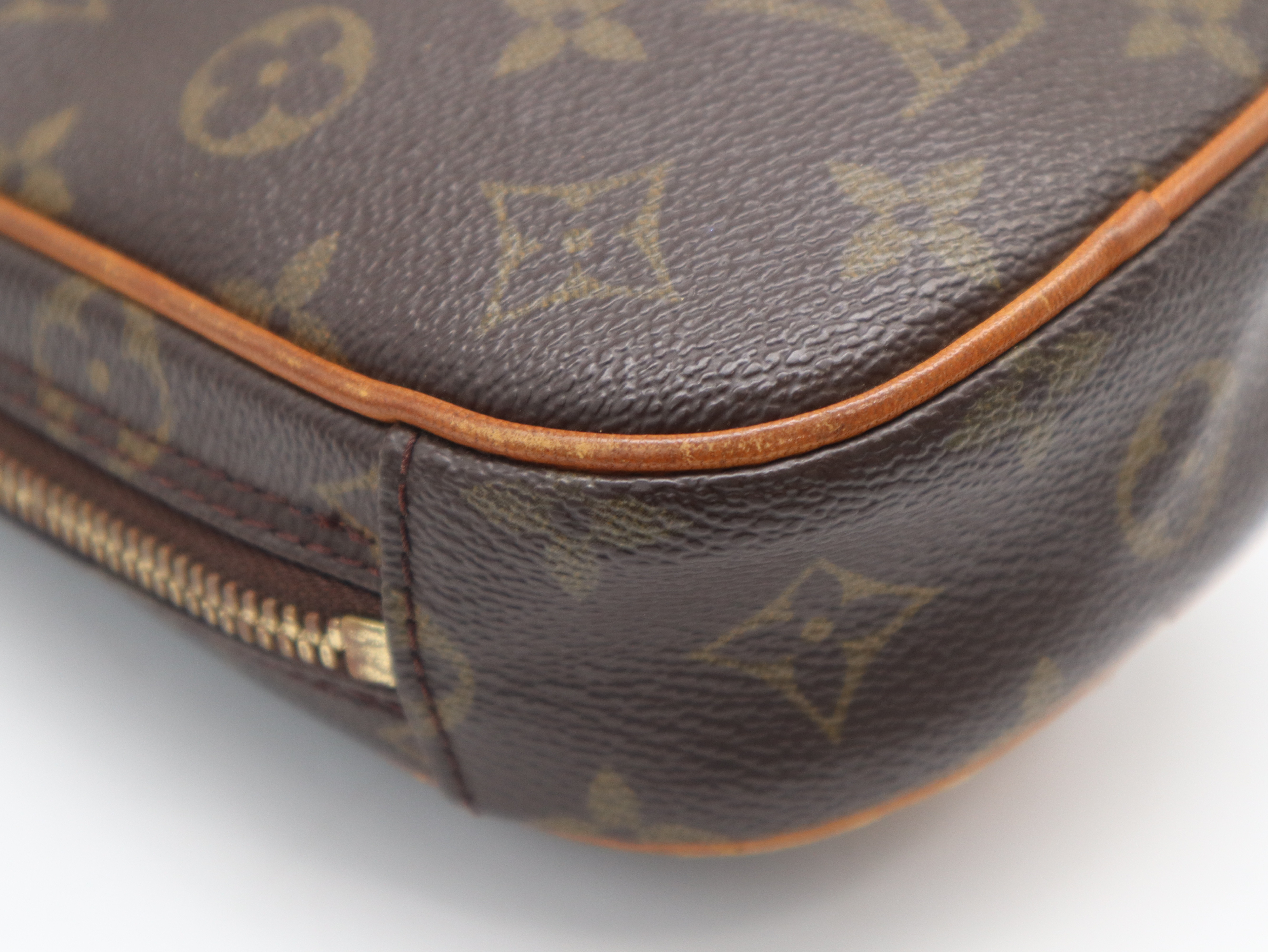 M51870 Monogram Pochette Gange Shoulder Bag — view 7