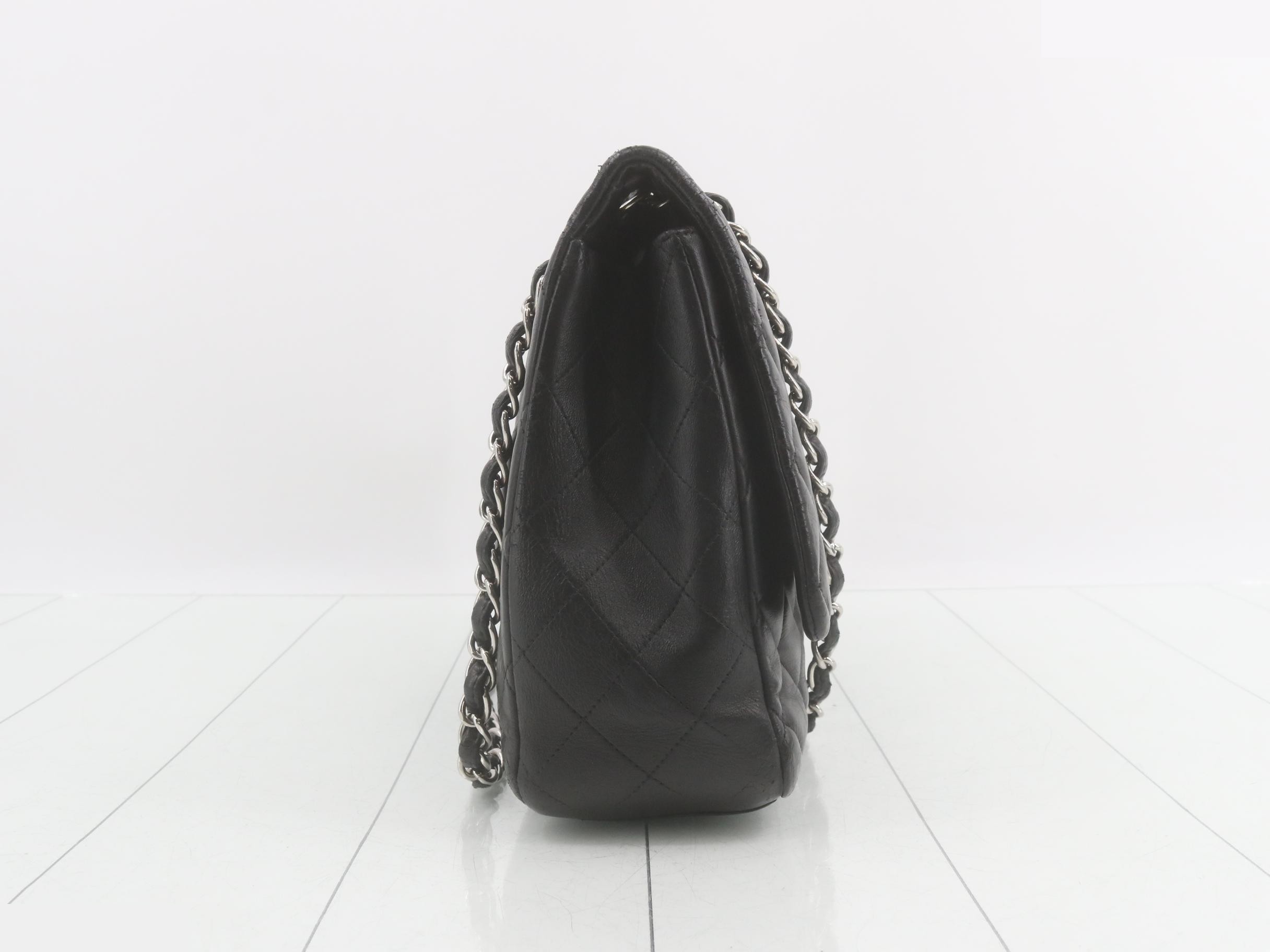 Matelassé Shoulder Bag — view 4