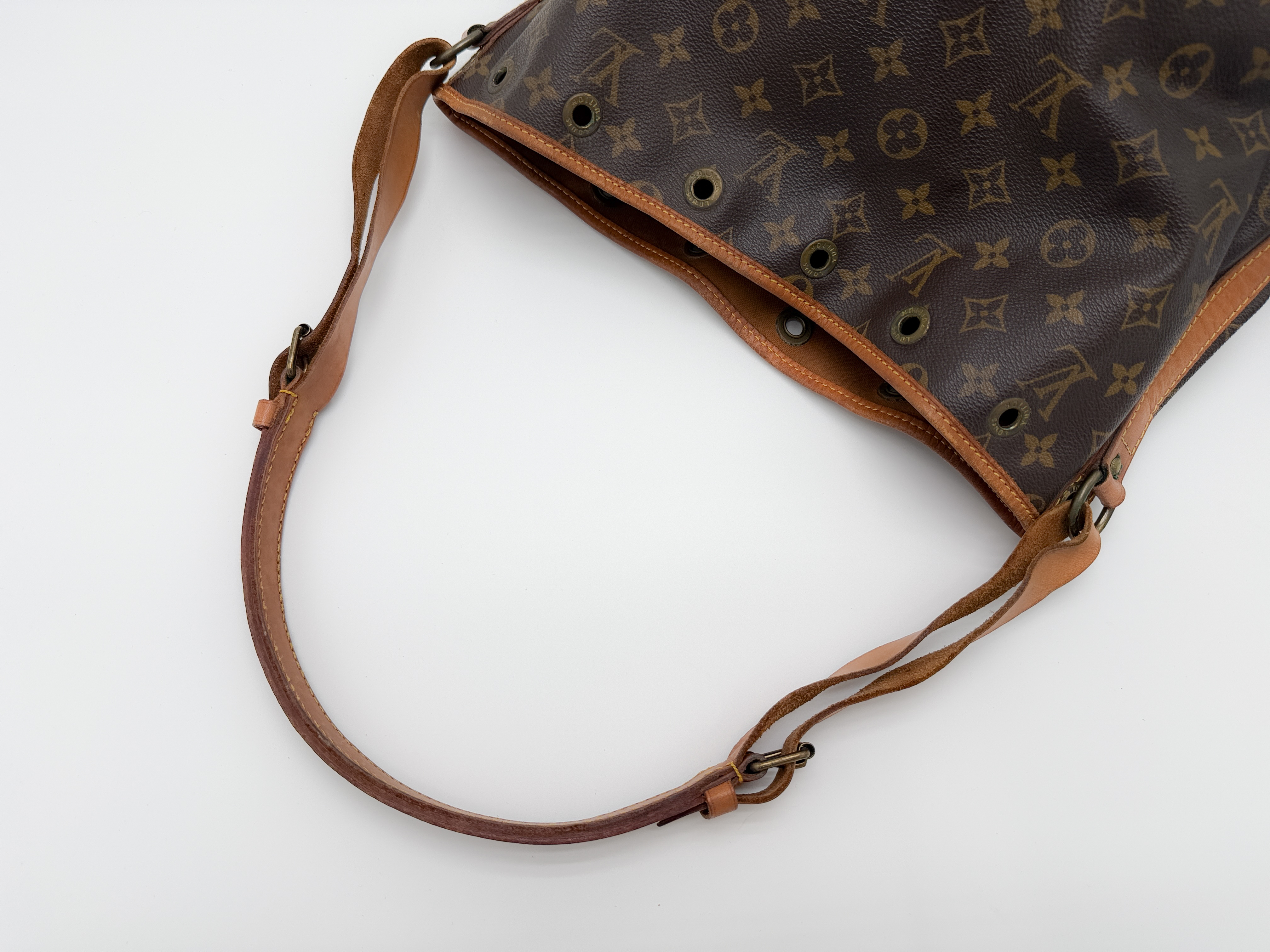 Monogram M42226 Petit Noé Shoulder Bag — view 3