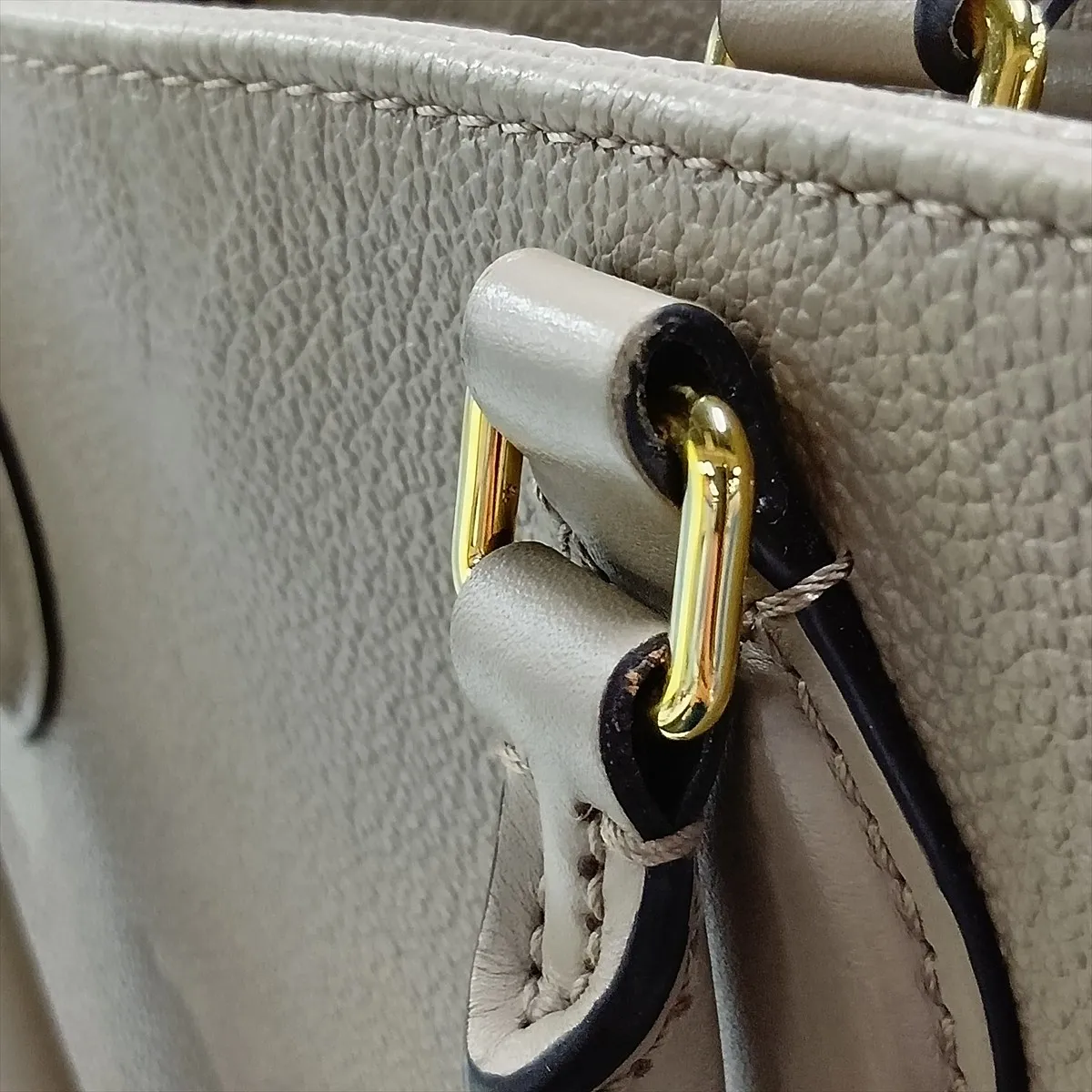 Monogram Empreinte OnTheGo MM M45607 Beige (RFID detected) — view 15