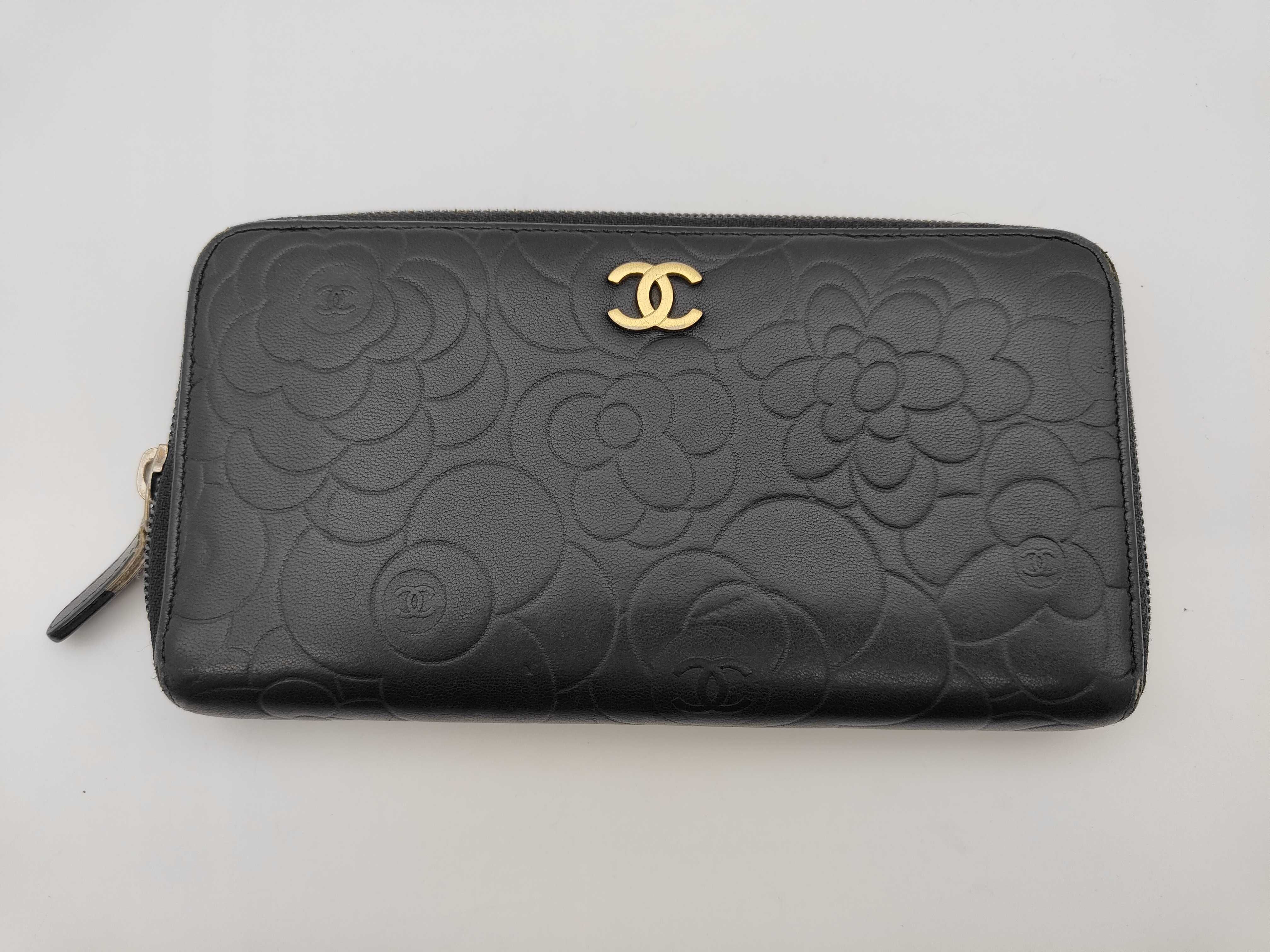 Long Wallet, Flower Seal Included, Serial Number 15-something