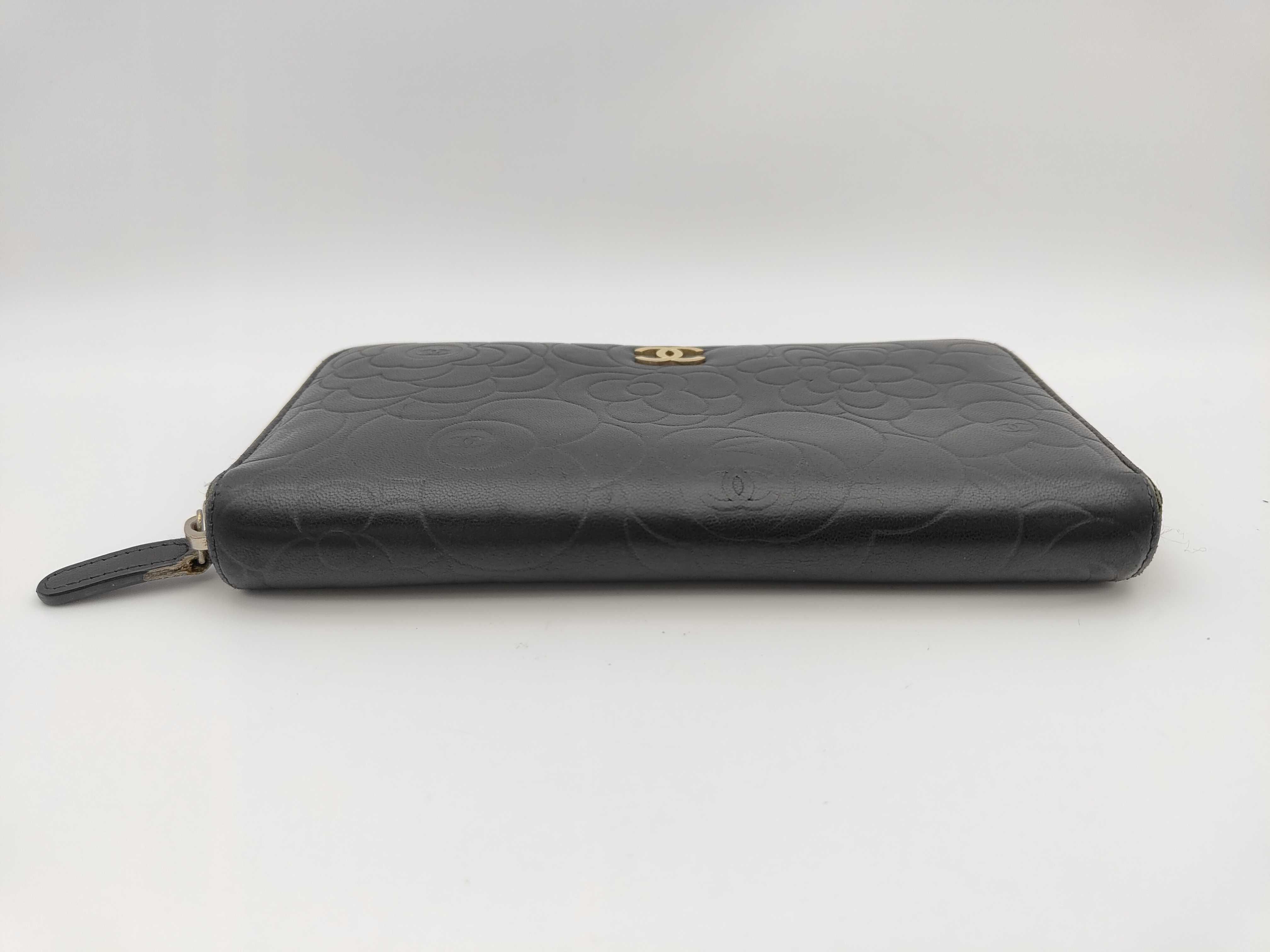 Long Wallet, Flower Seal Included, Serial Number 15-something — view 3
