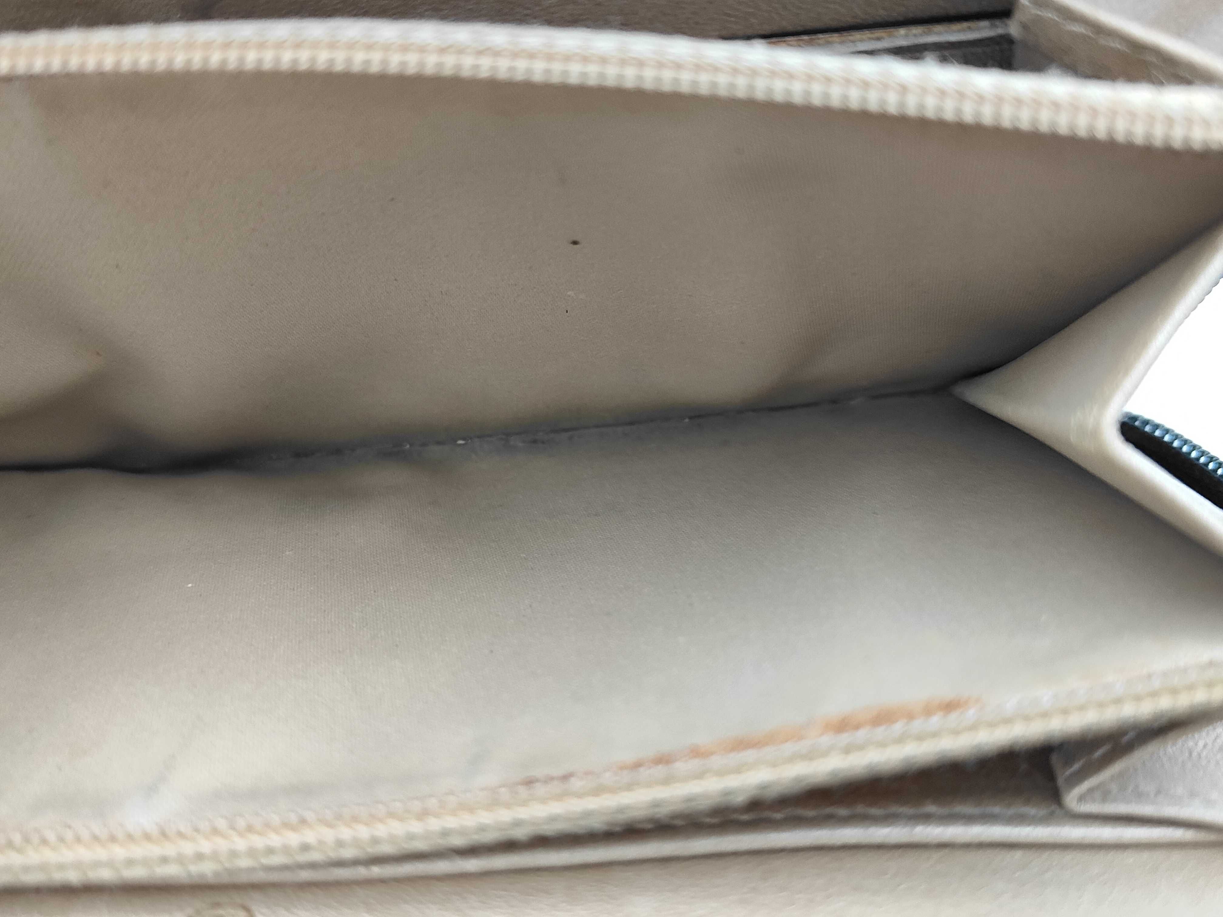 Long Wallet, Flower Seal Included, Serial Number 15-something — view 10