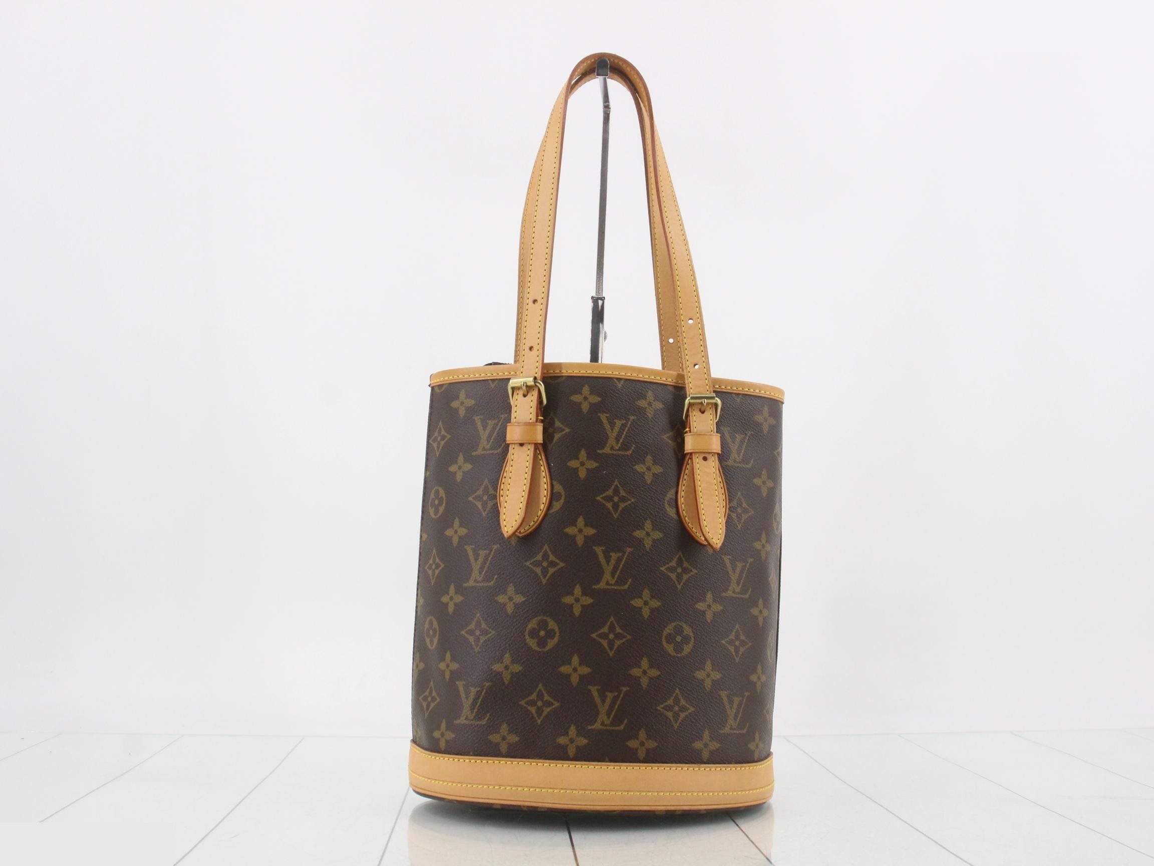 Petit Bucket with Pouch M42238 — view 2