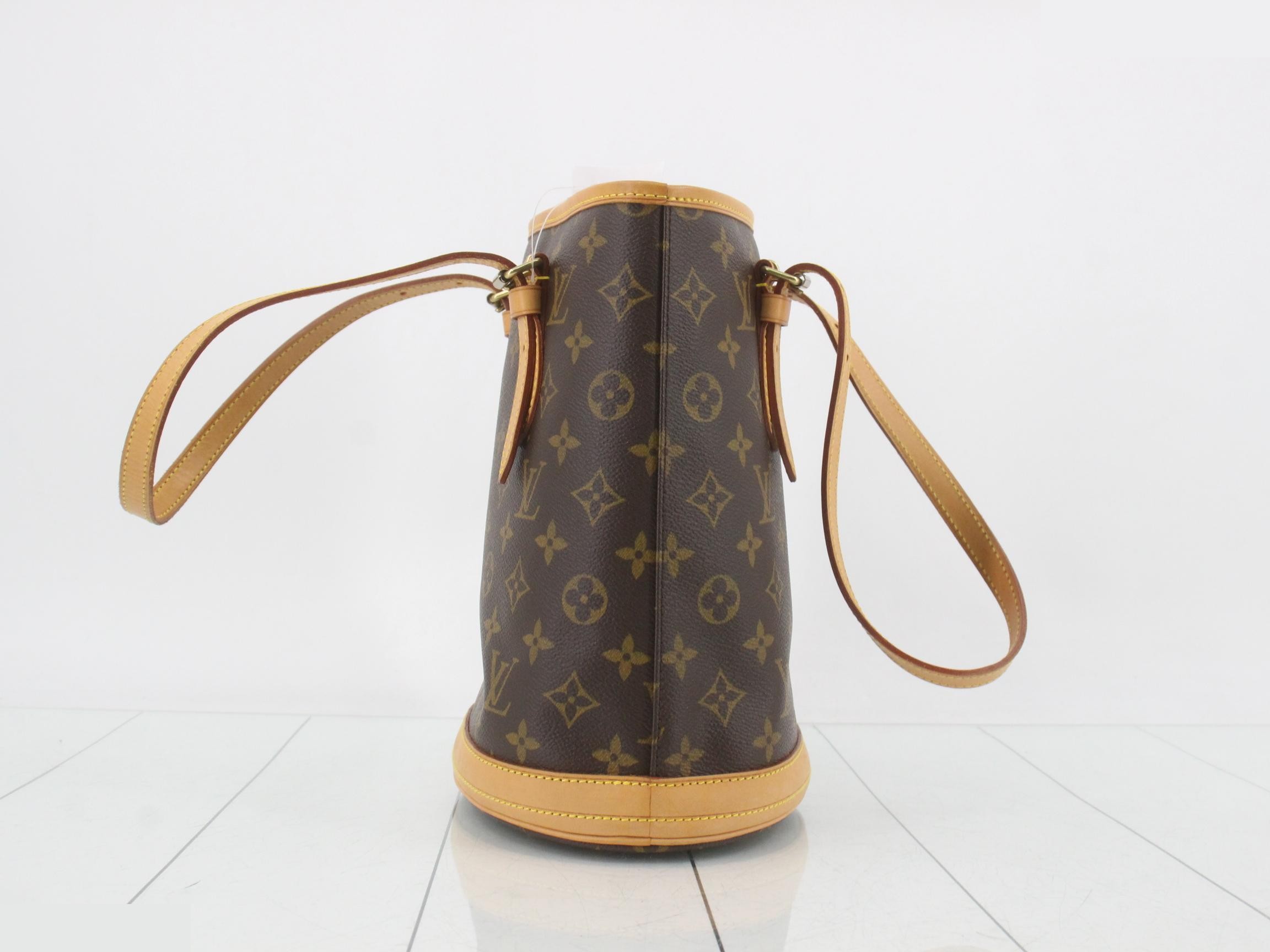 Petit Bucket with Pouch M42238 — view 3