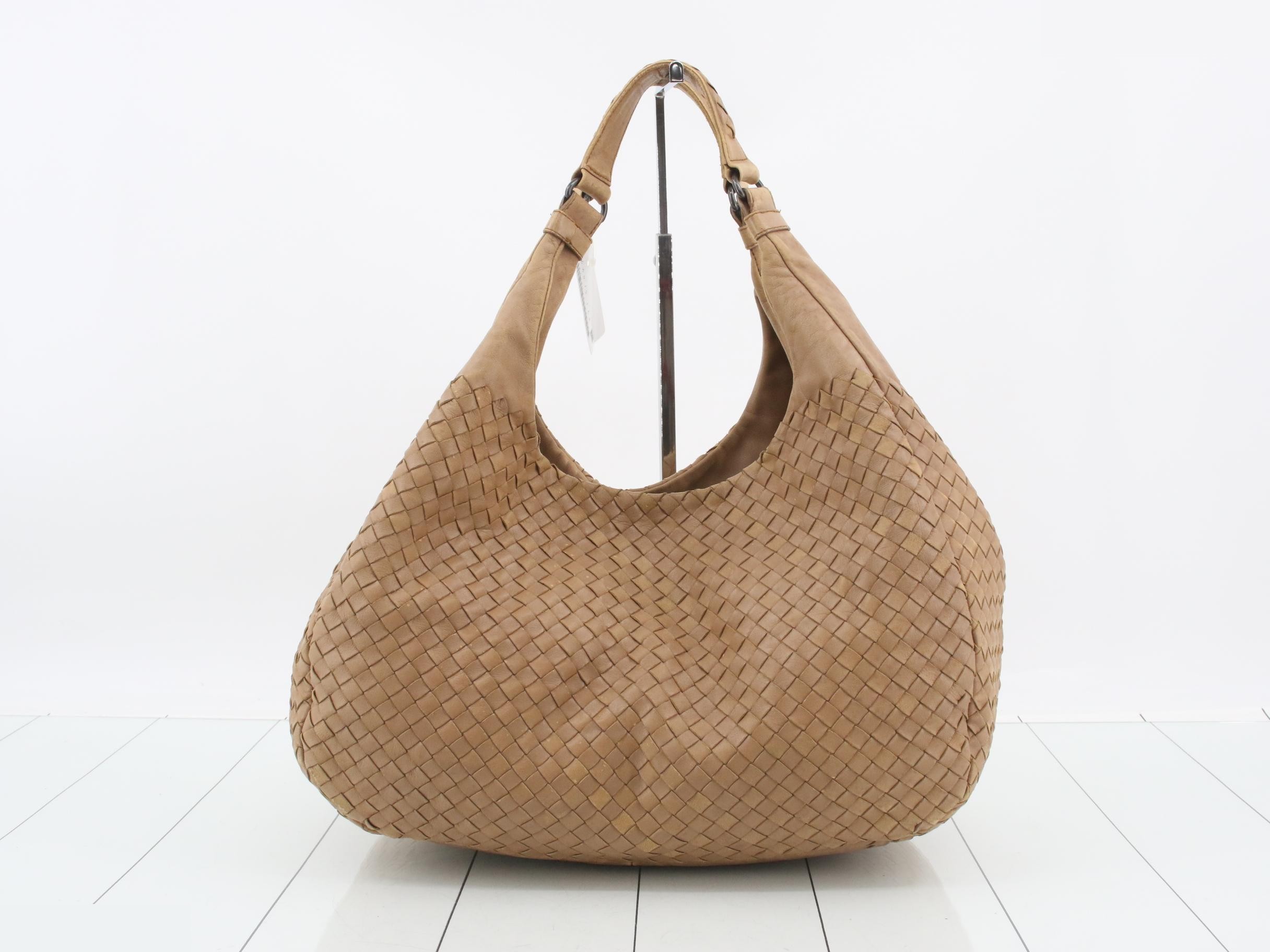 Intrecciato Campana (Bag) - Shoulder Bag