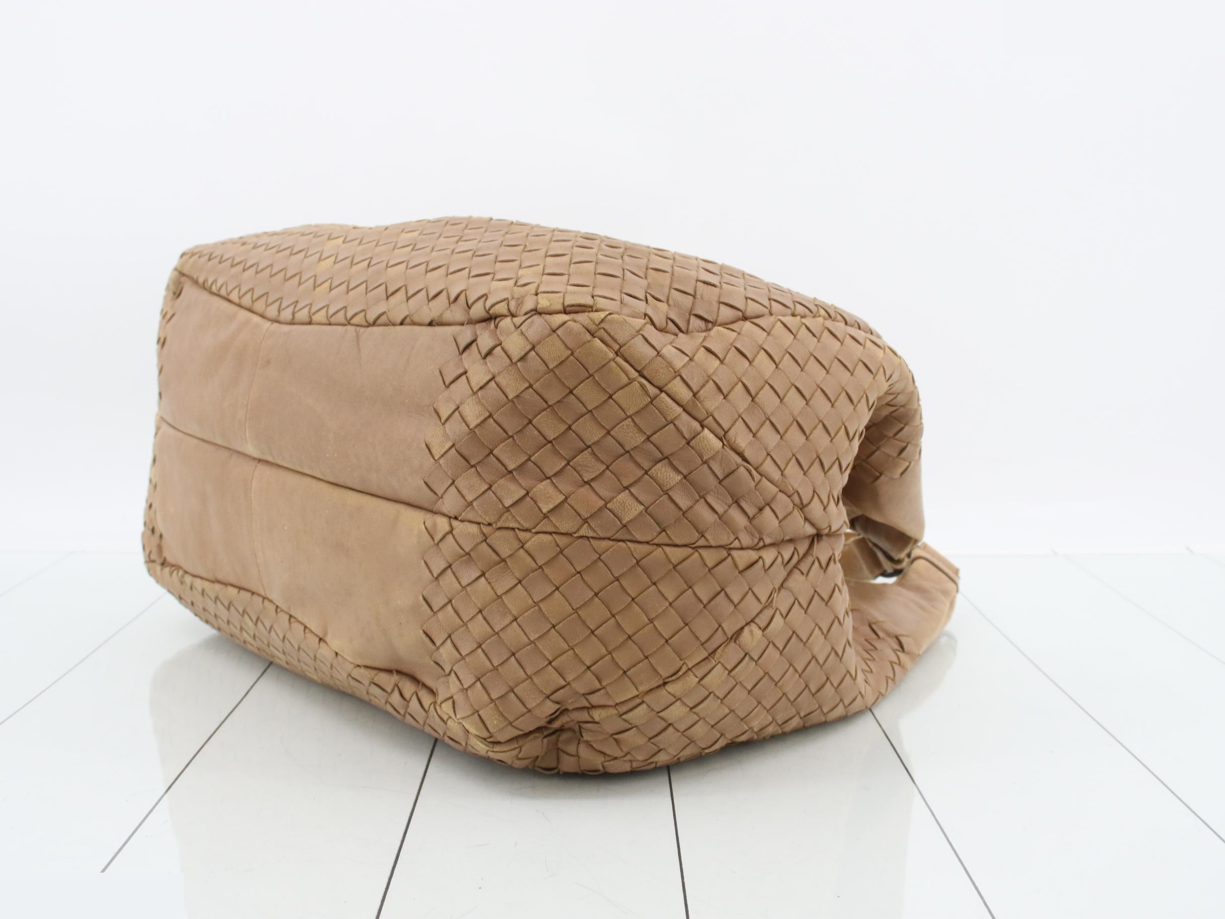 Intrecciato Campana (Bag) - Shoulder Bag — view 6
