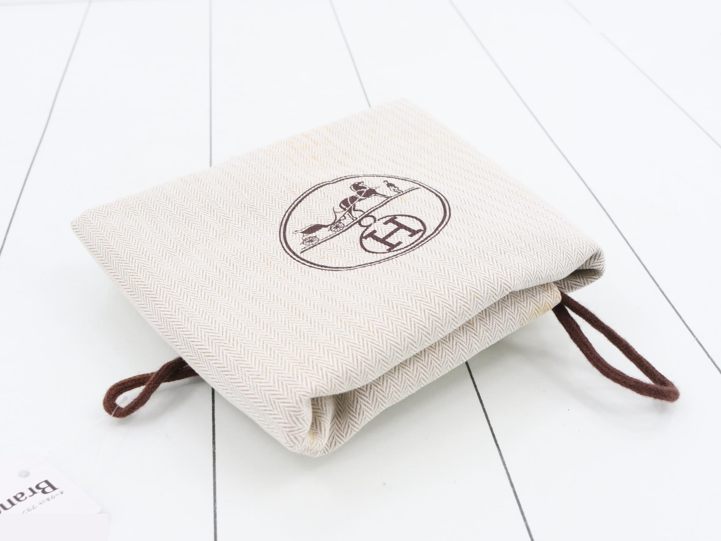 Balda Shoulder Bag, T Stamp — view 7
