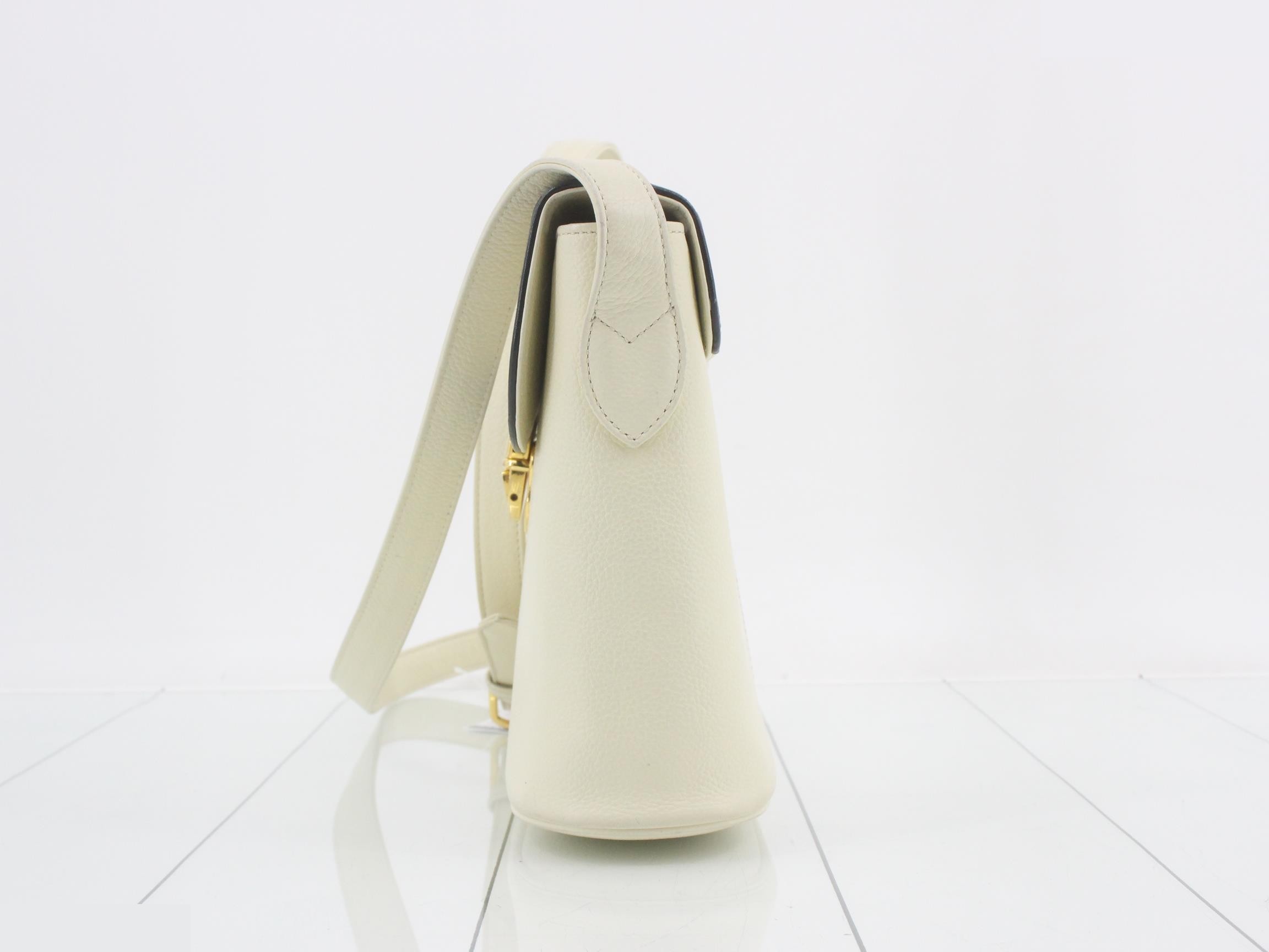 Other lines: Bags/Shoulder bags, Leather, White — view 3