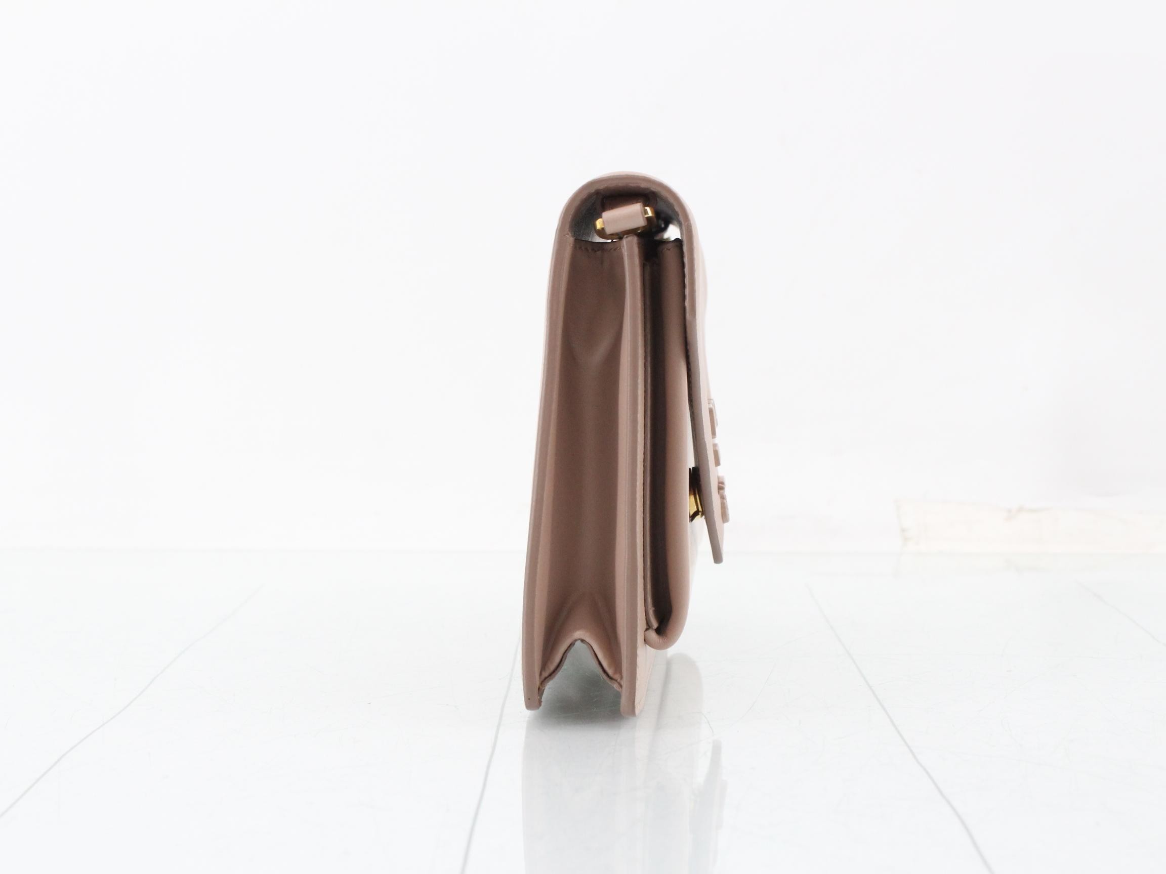 1BP020 Saffiano Monochrome — view 4