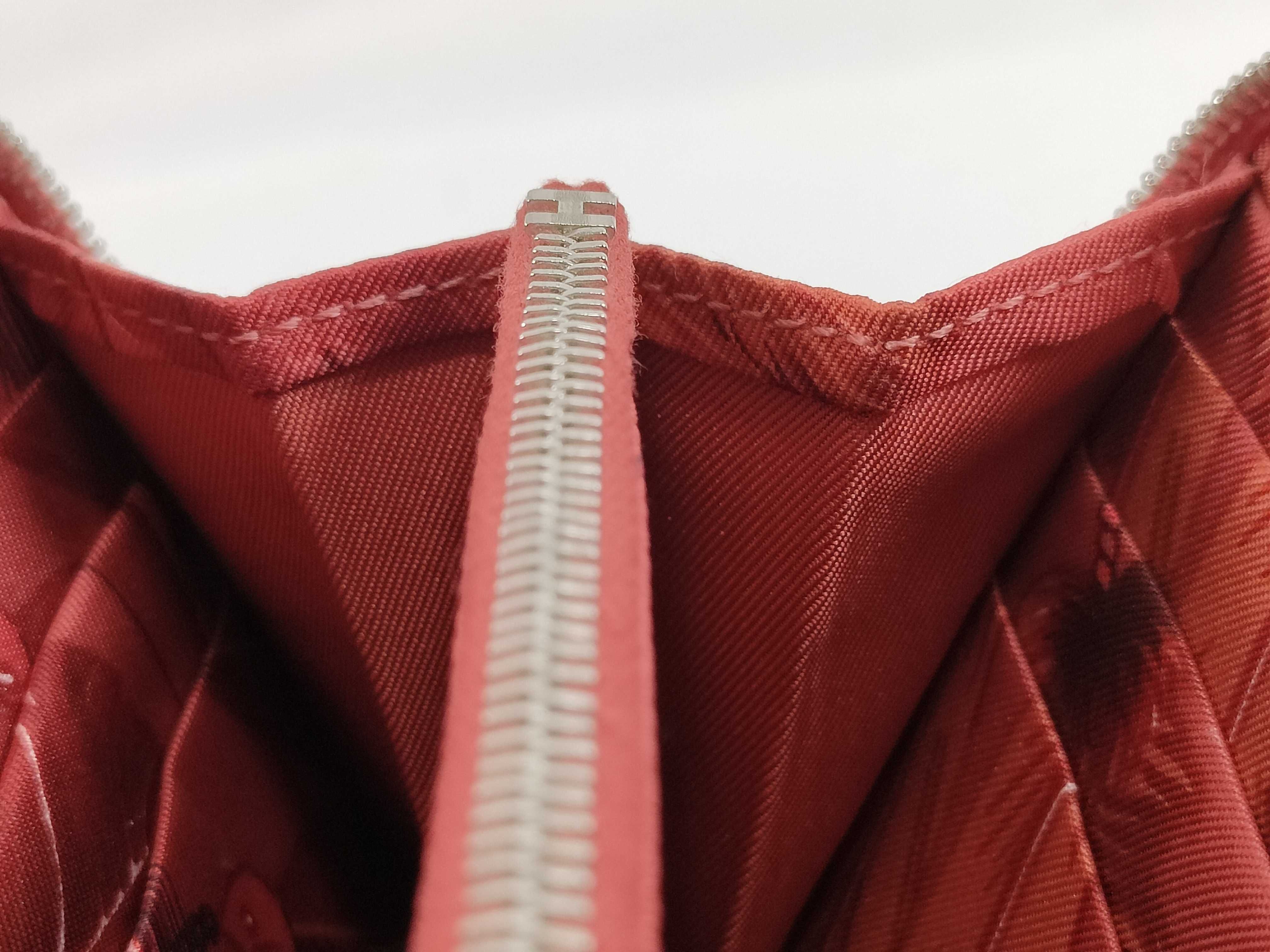 Azap Silk In Long Wallet — view 8