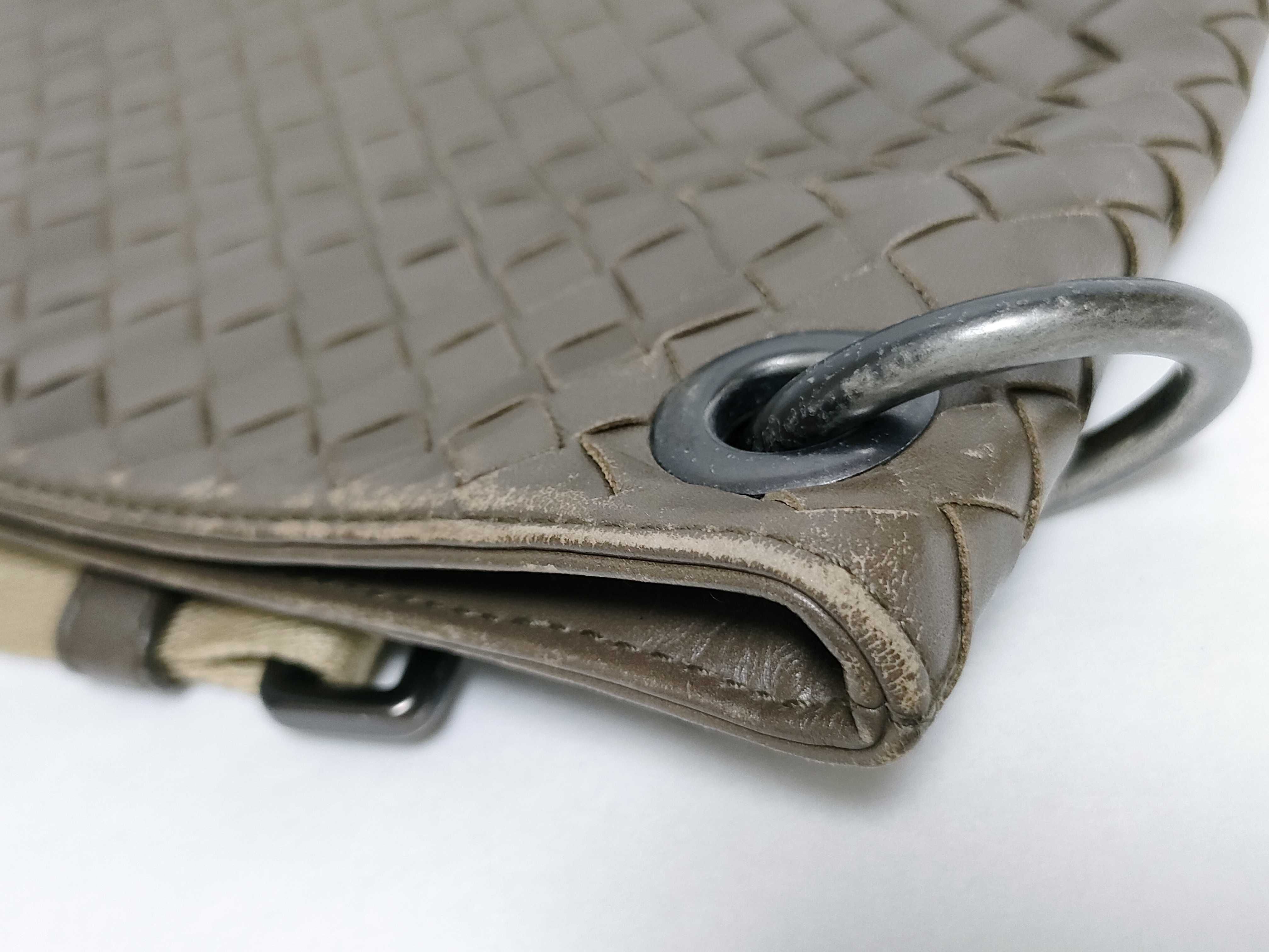 Intrecciato Shoulder Bag — view 13