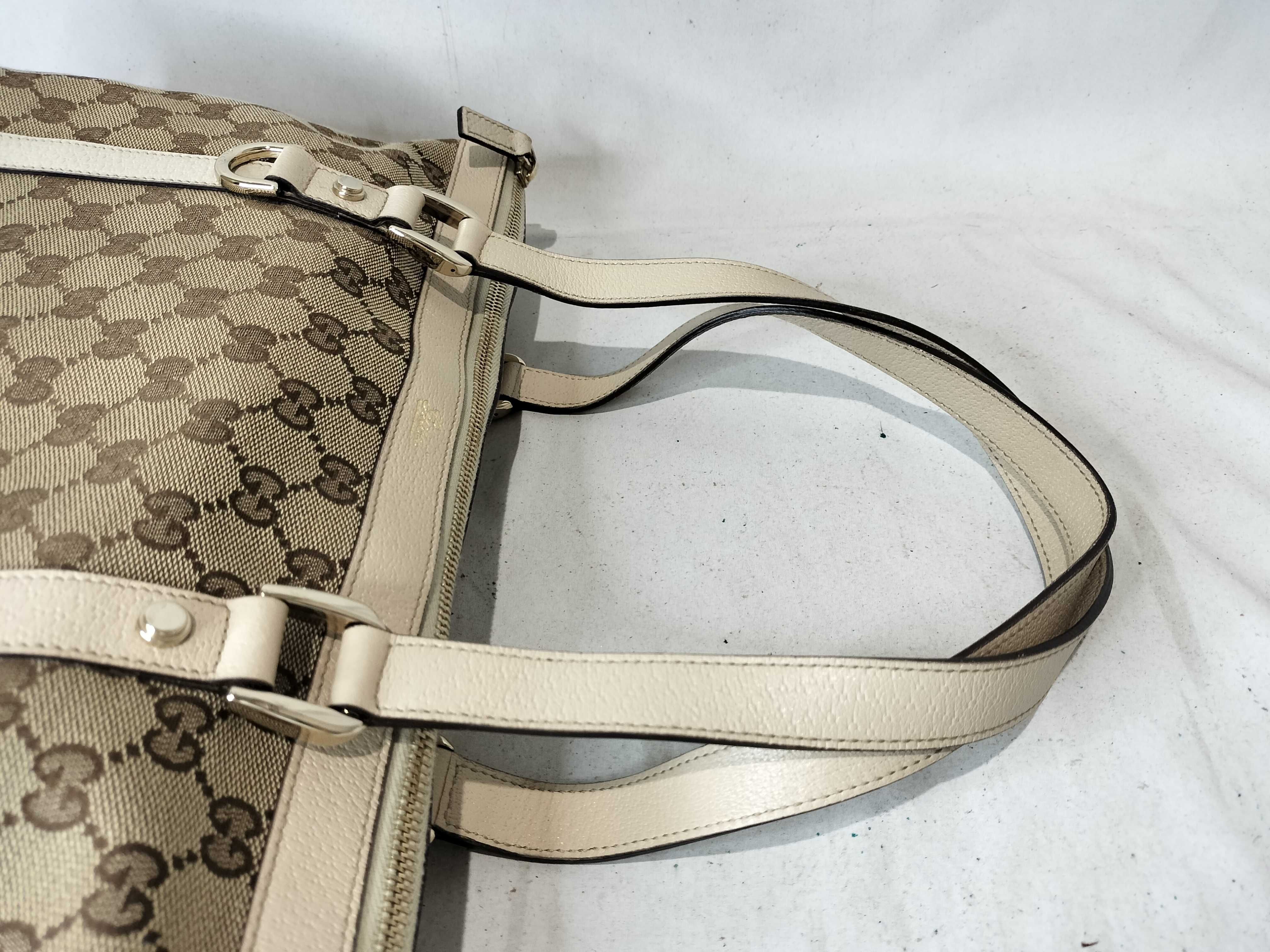 GG Canvas 141470 Tote Handbag — view 4