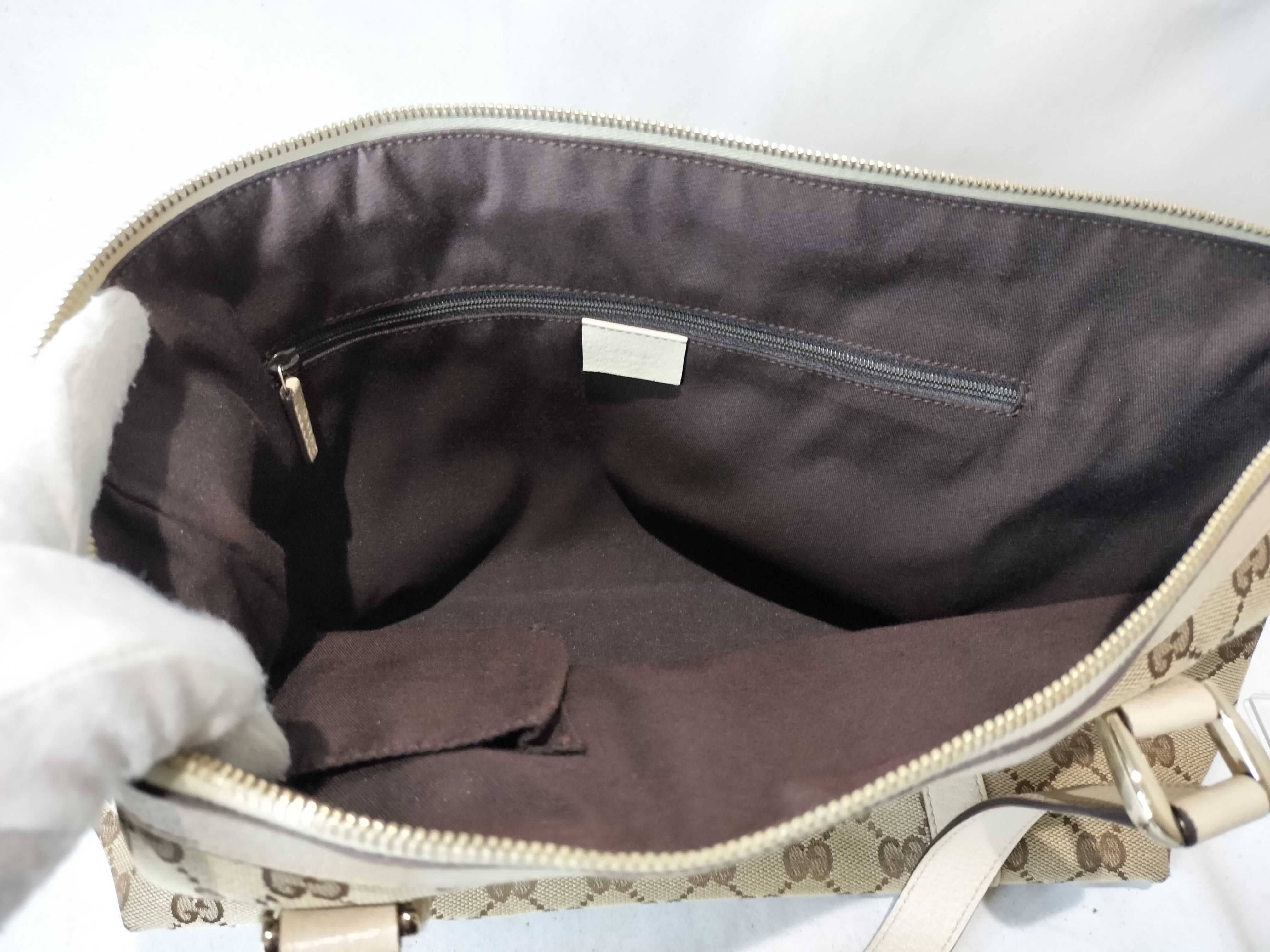 GG Canvas 141470 Tote Handbag — view 10