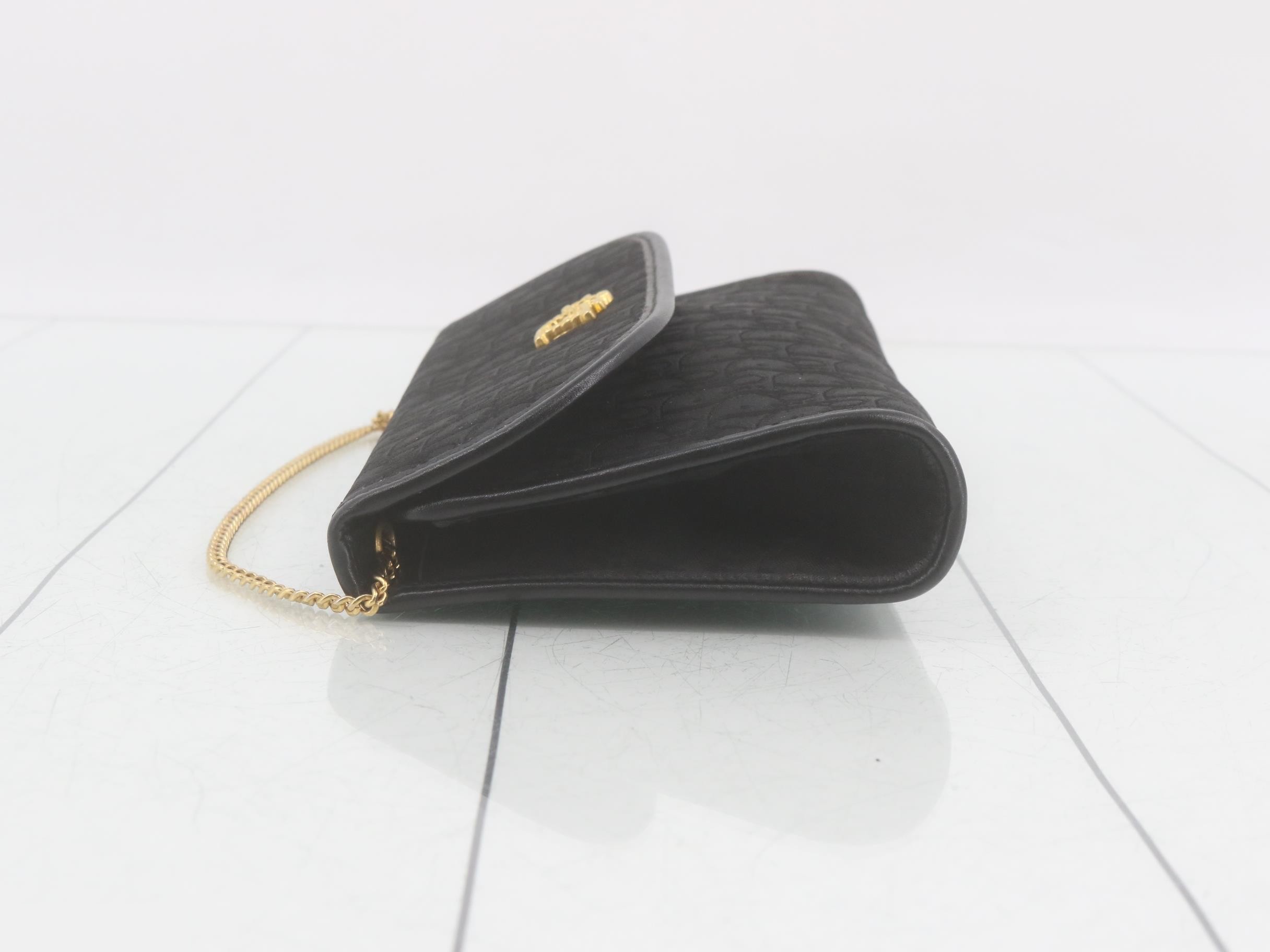 shoulder bag — view 4
