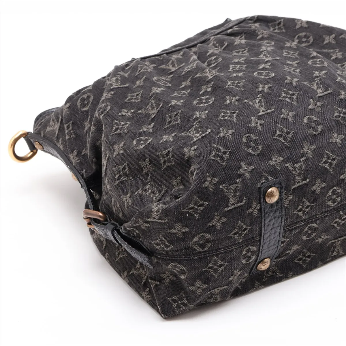 Monogram Denim Neo Cavie MM M95351, serial number unclear, black. — view 4