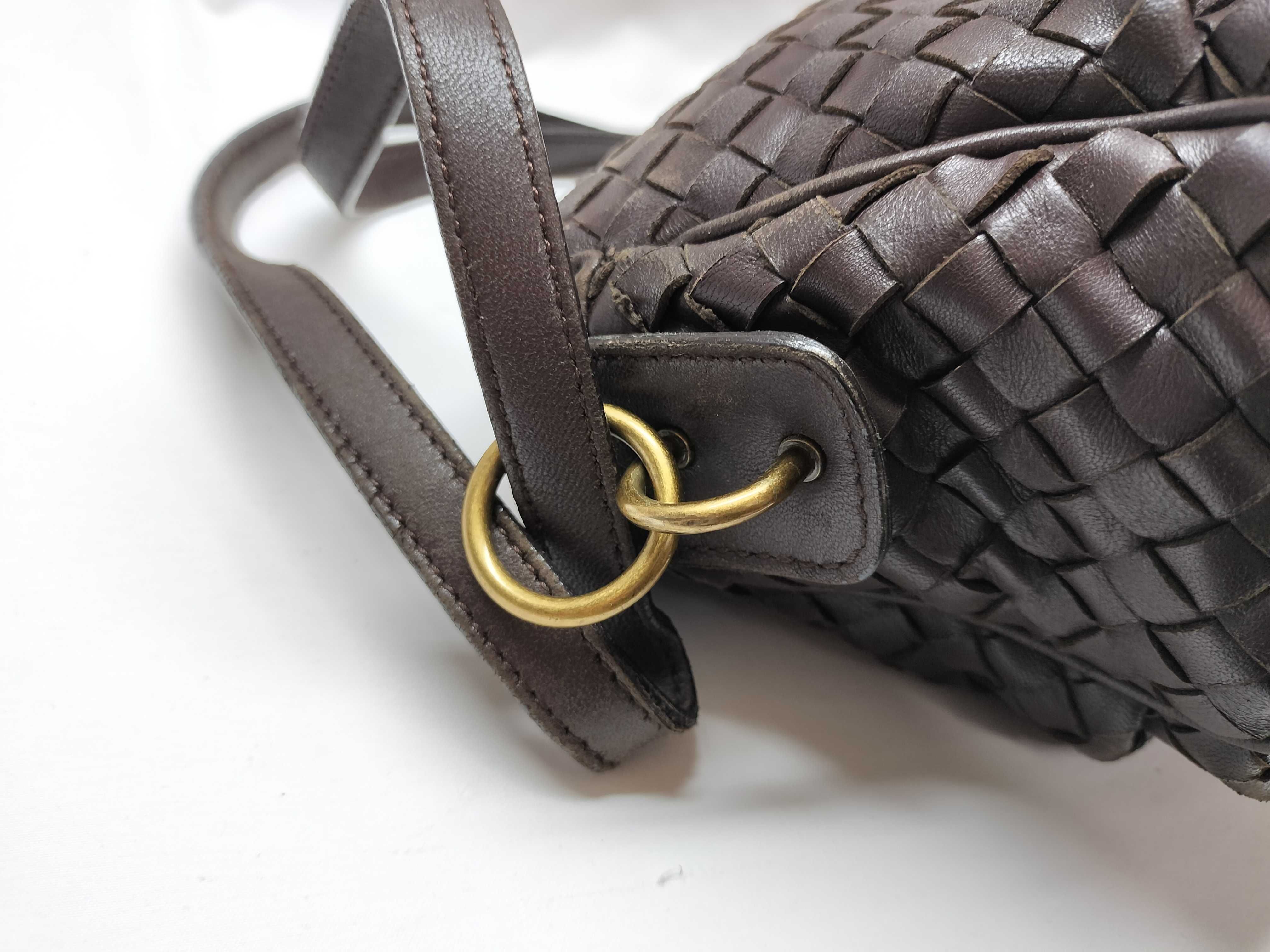 Intrecciato Leather Shoulder Bag, Brown — view 5