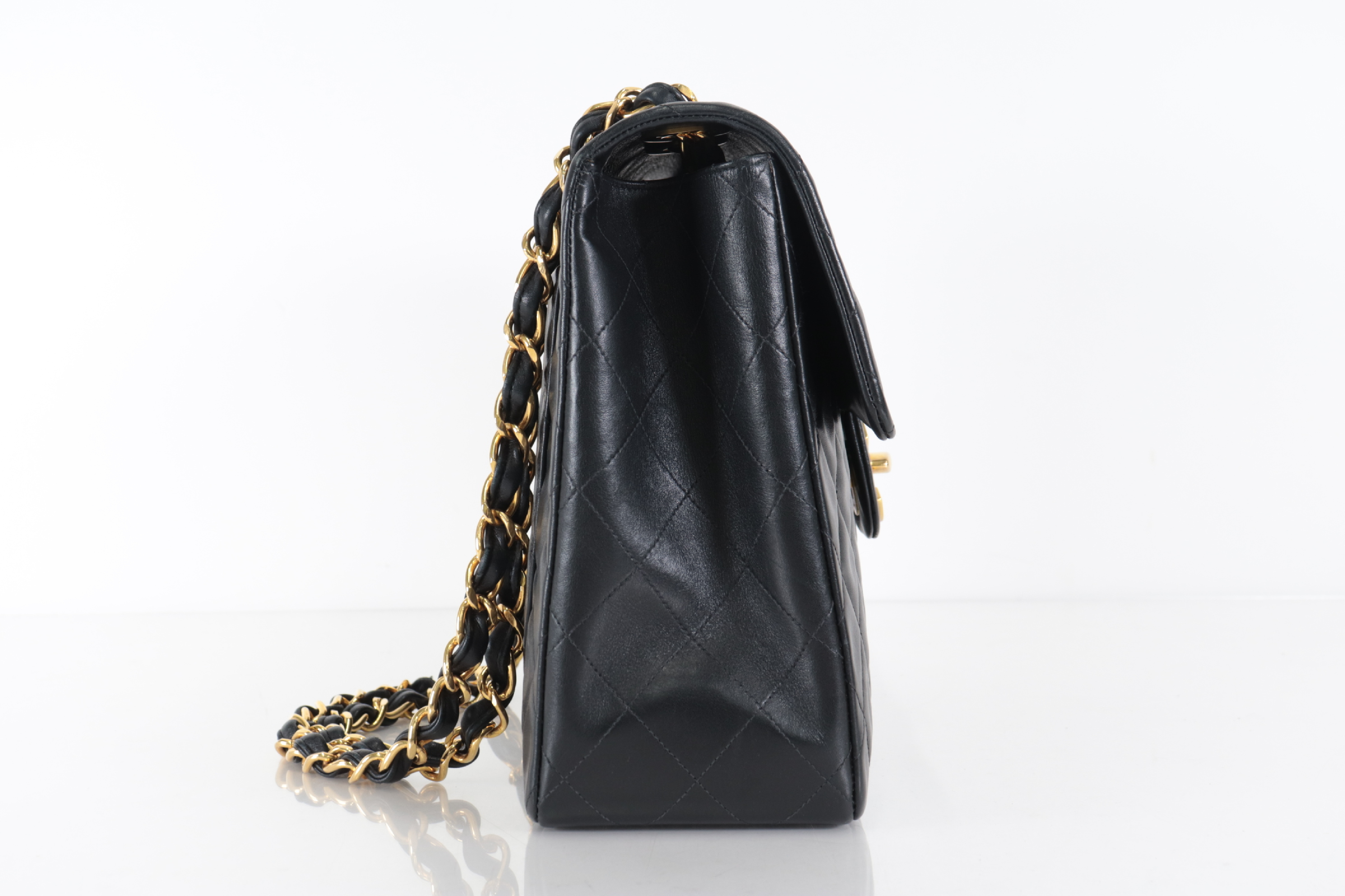 Large Mat Lamb Chain Shoulder Bag (Series 2) — view 4
