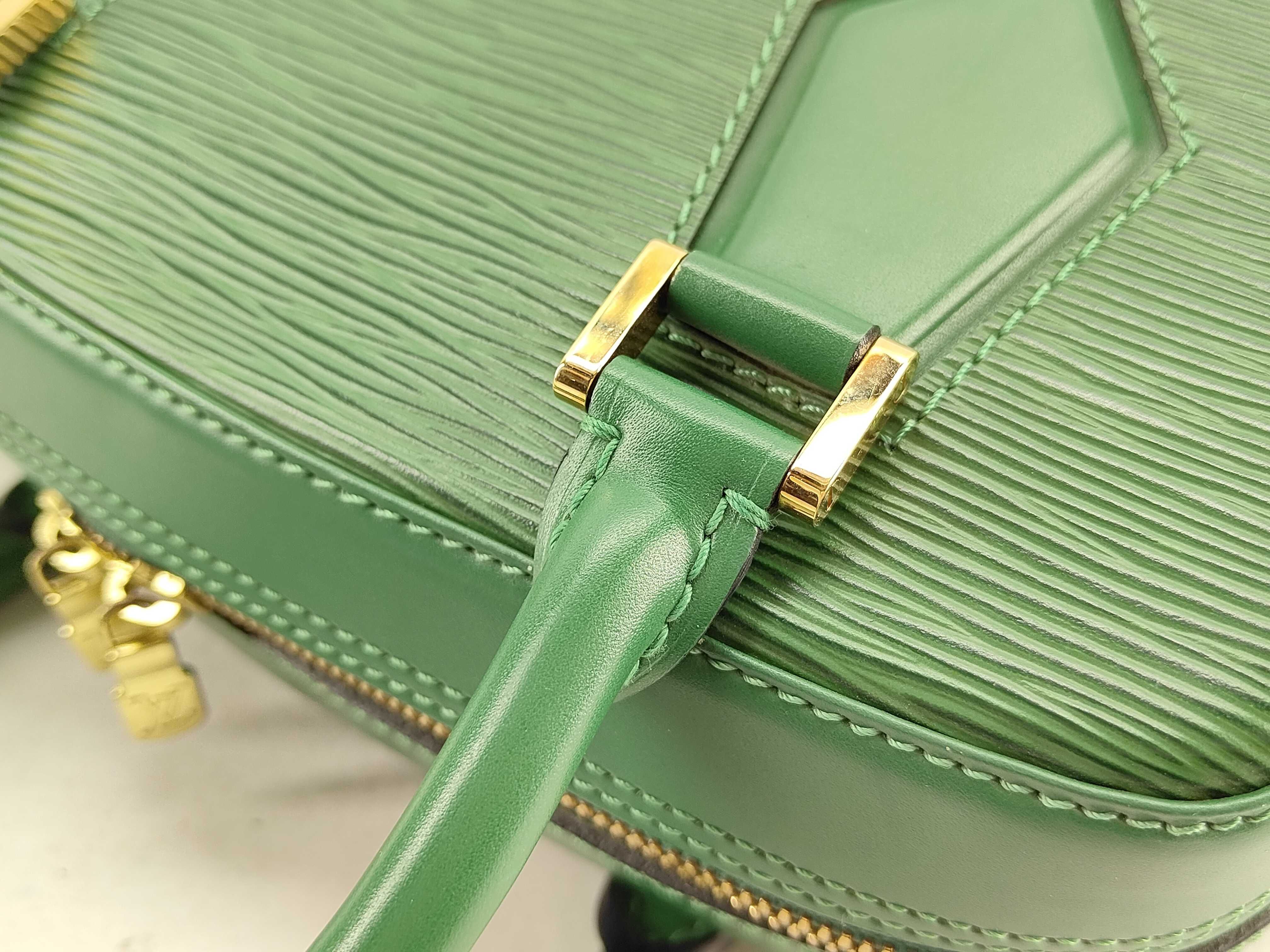 Epi Louis Vuitton Epi Sablon Handbag — view 6