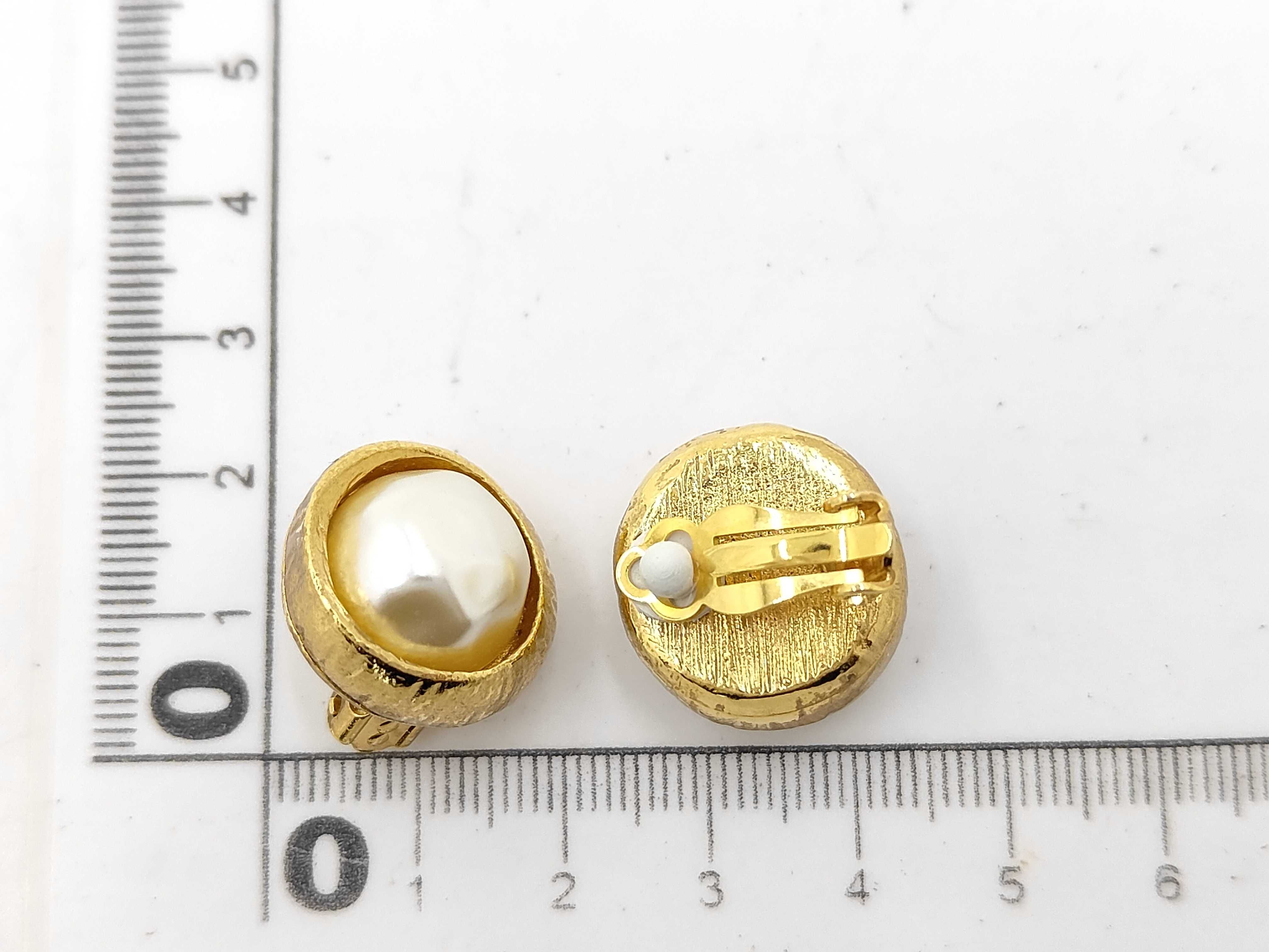 Pearl Gold Earrings — view 6