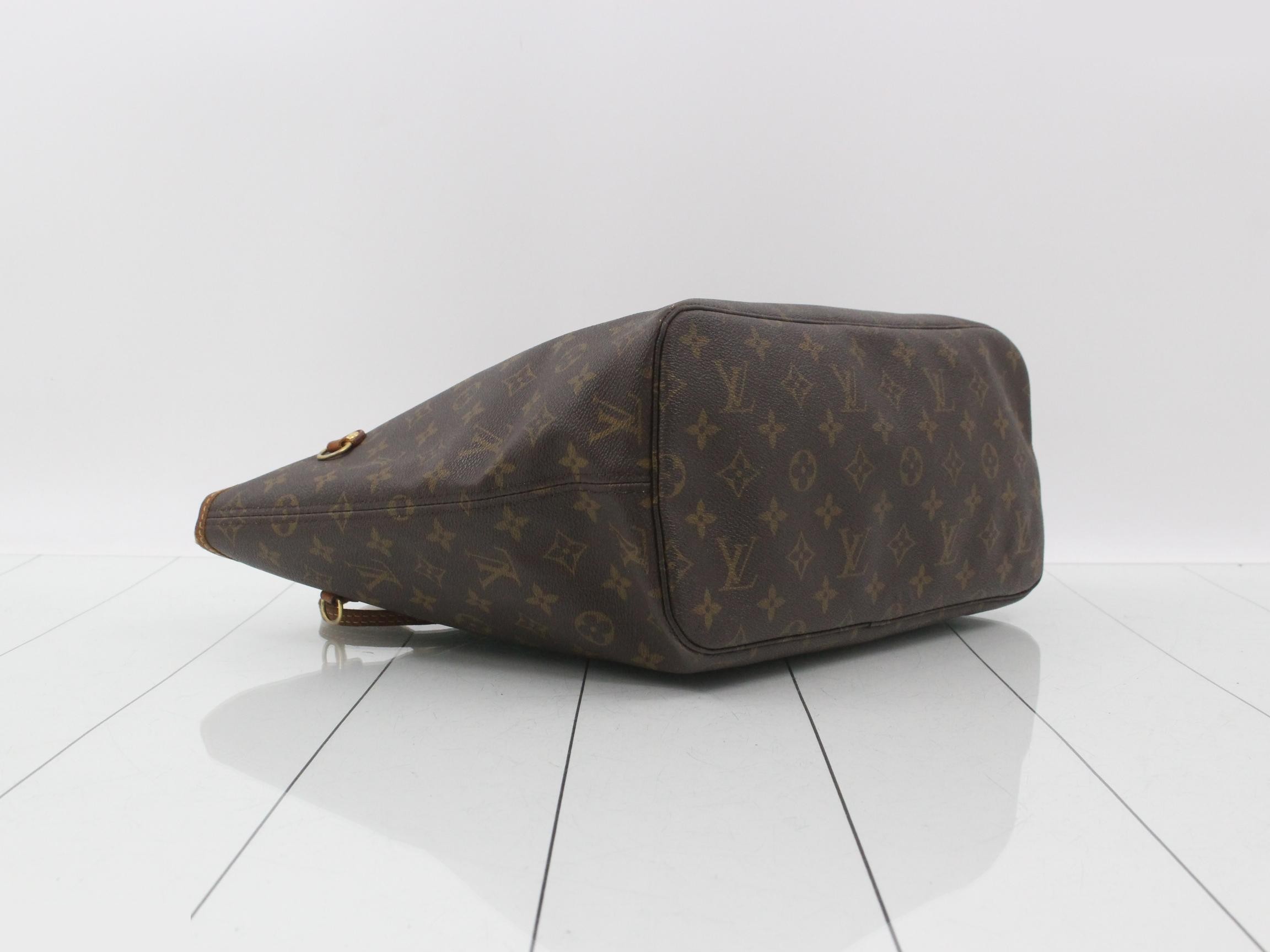 M40156 Neverfull MM — view 5