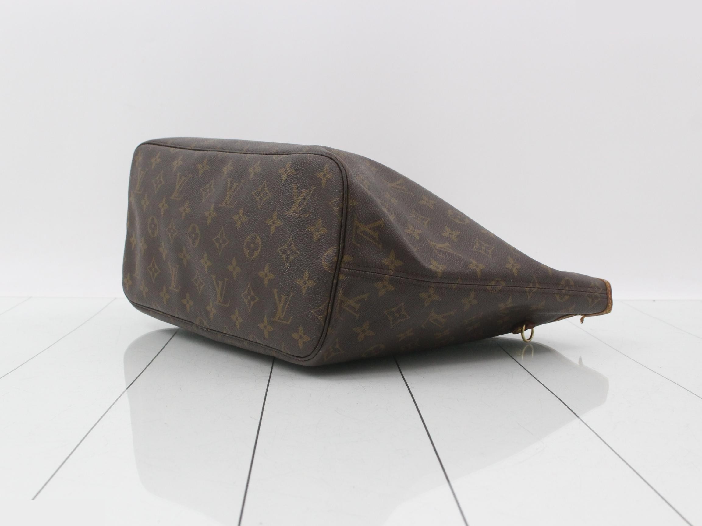 M40156 Neverfull MM — view 6