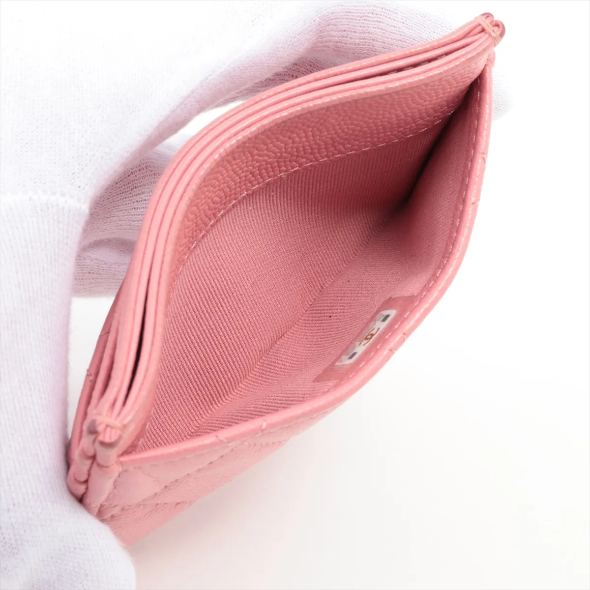 Matelassé Caviar Skin Card Case, Pink with Gold Hardware, XLGNXHNH — view 4