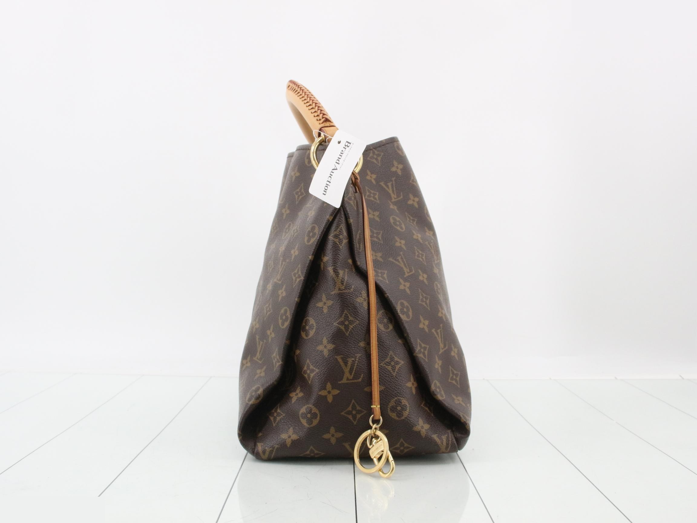 Monogram Artsy MM Shoulder Bag — view 4