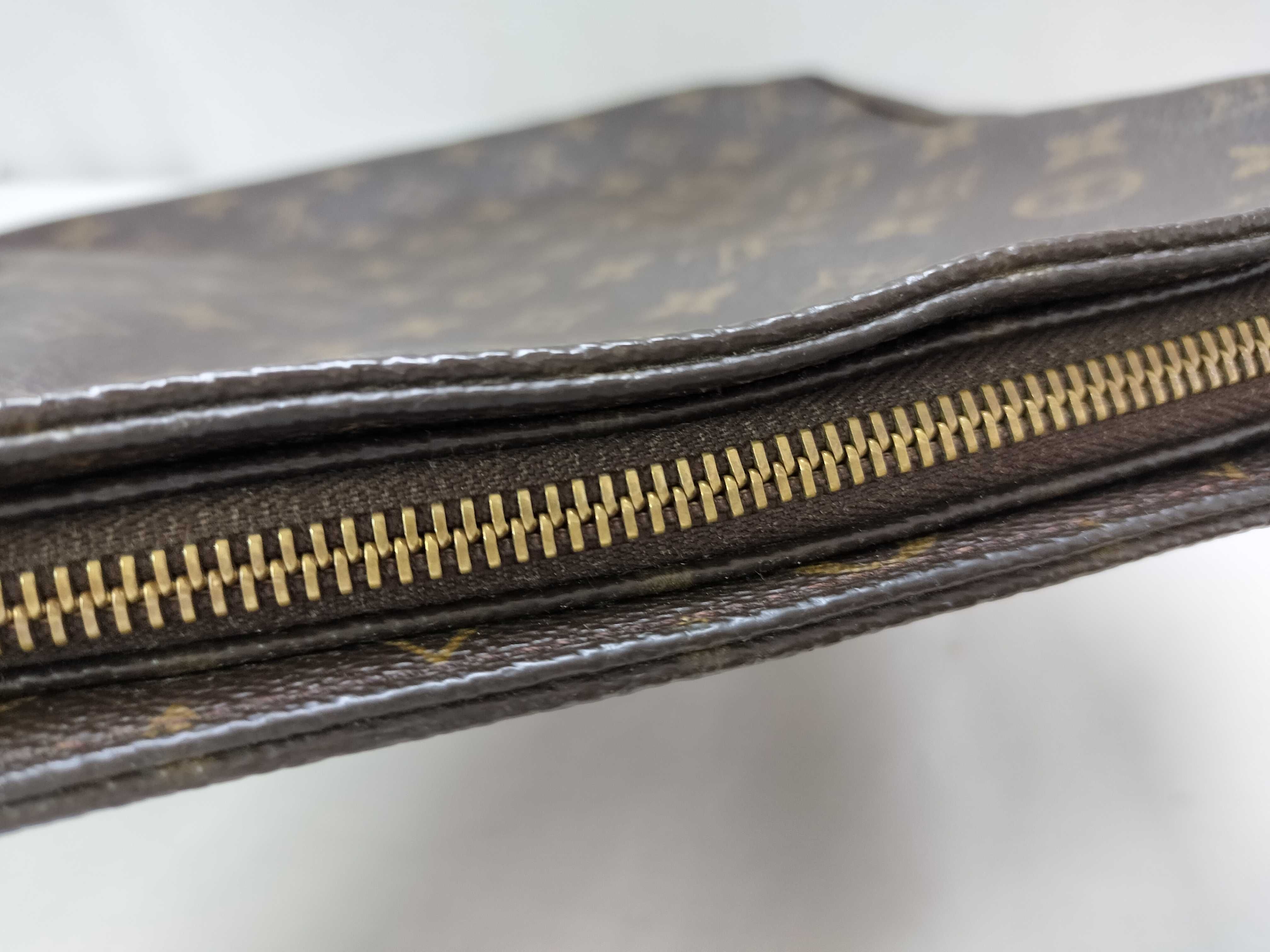 Monogram Looping GM M51145 LB0052 Brown Shoulder Bag — view 6