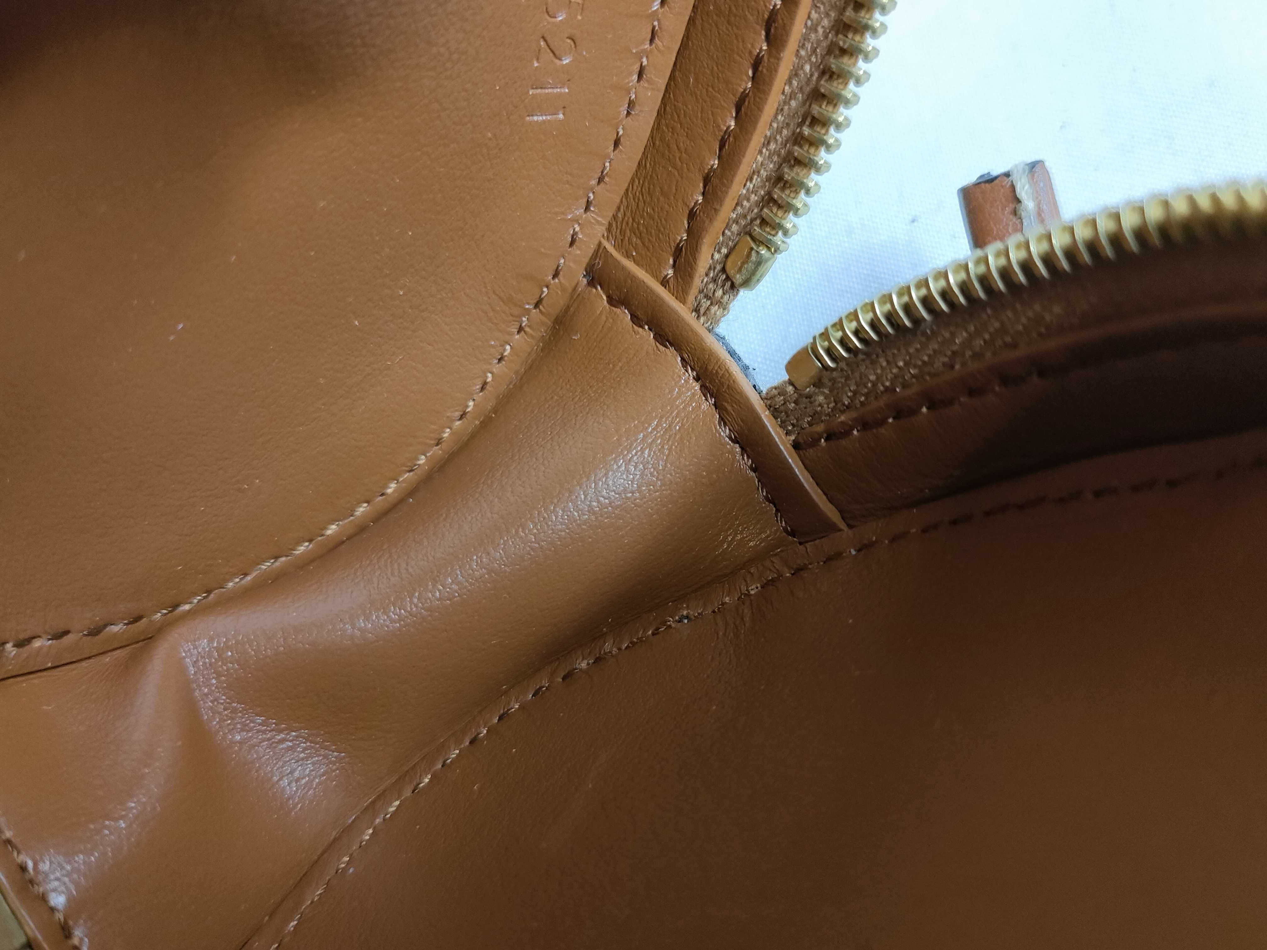Heart Shoulder Bag — view 9
