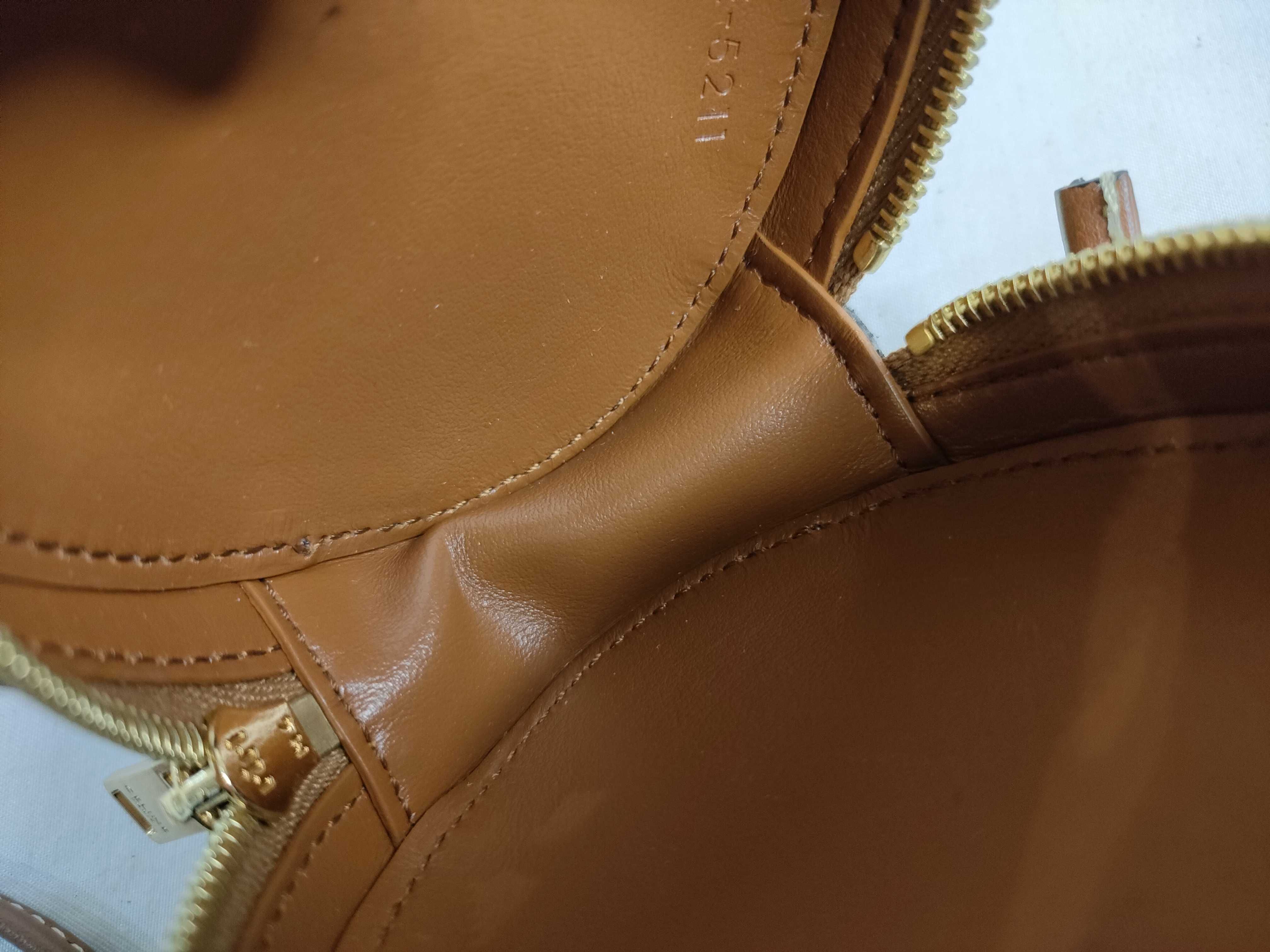 Heart Shoulder Bag — view 10