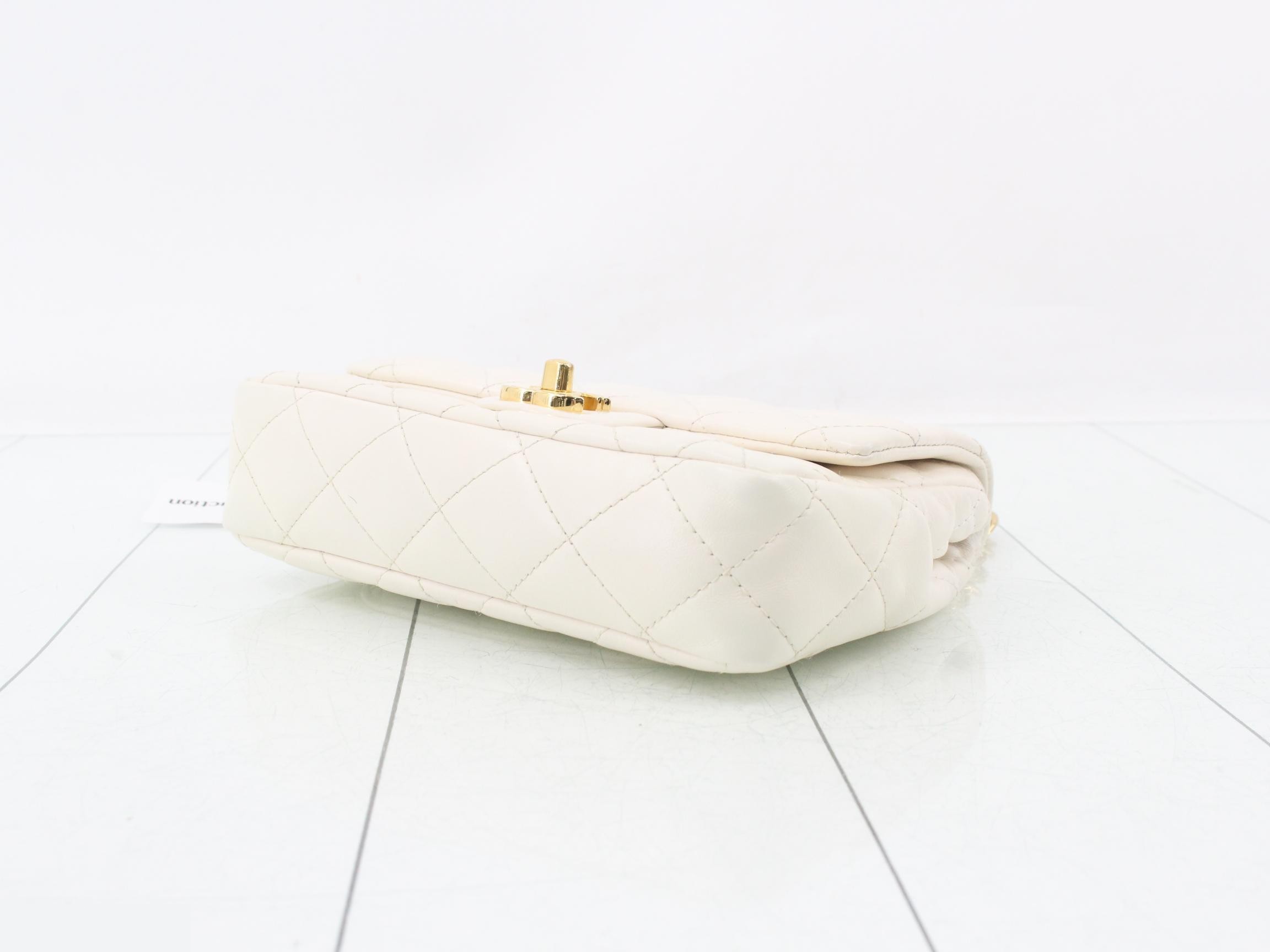Matelassé Leather 2-Way Chain Shoulder/Handbag — view 6