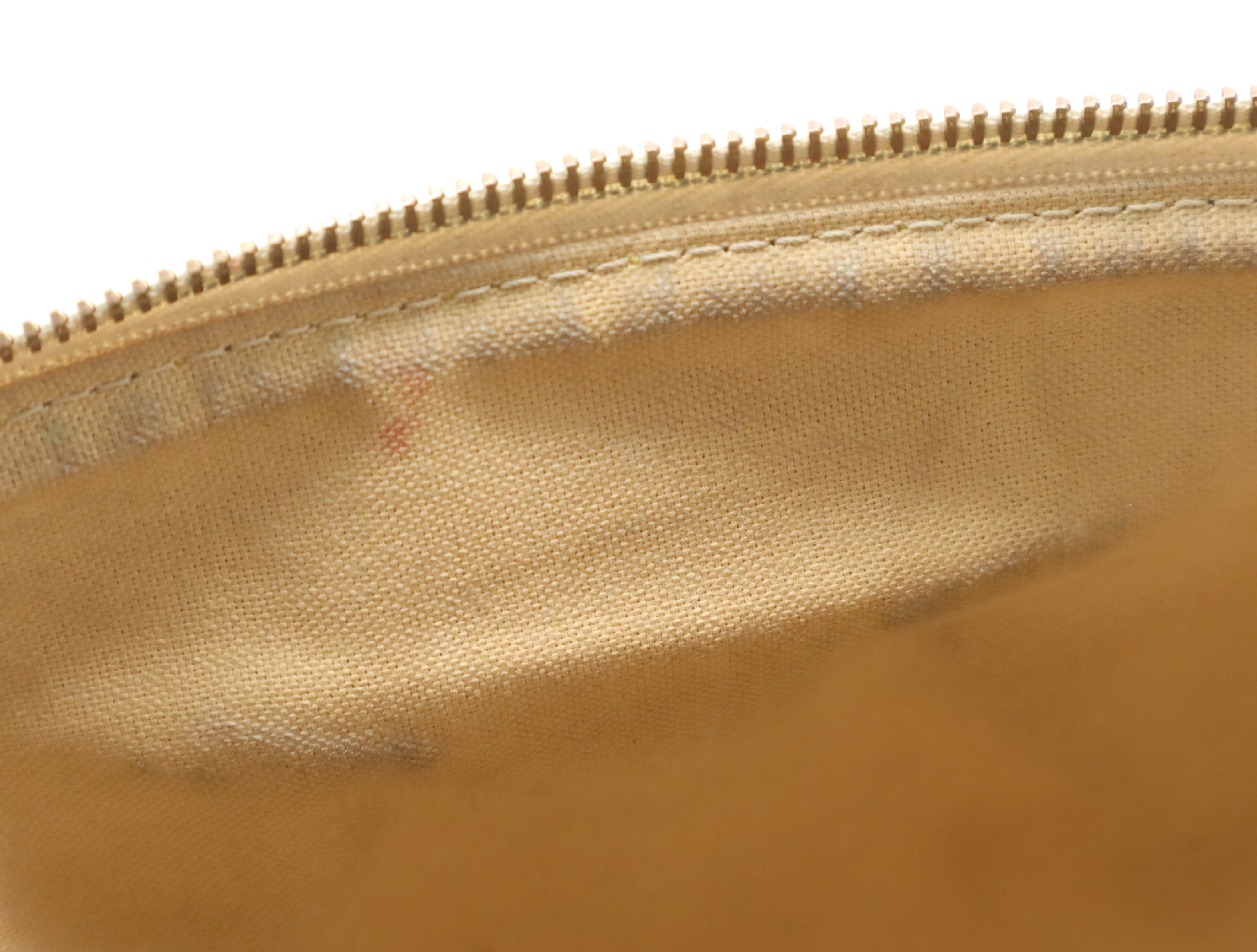 N41113 Azur Siracus PM Shoulder Bag — view 15