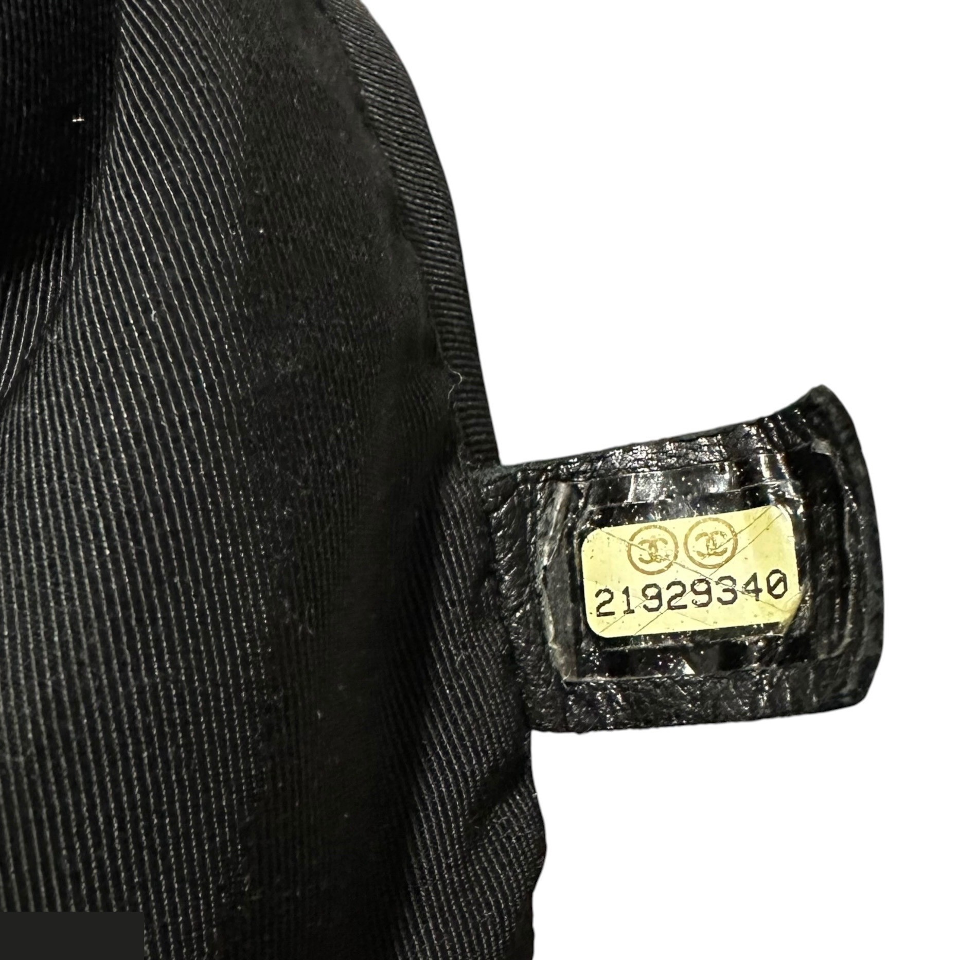 Matelassé Backpack, Drawstring Chain Backpack, Turnlock — view 12