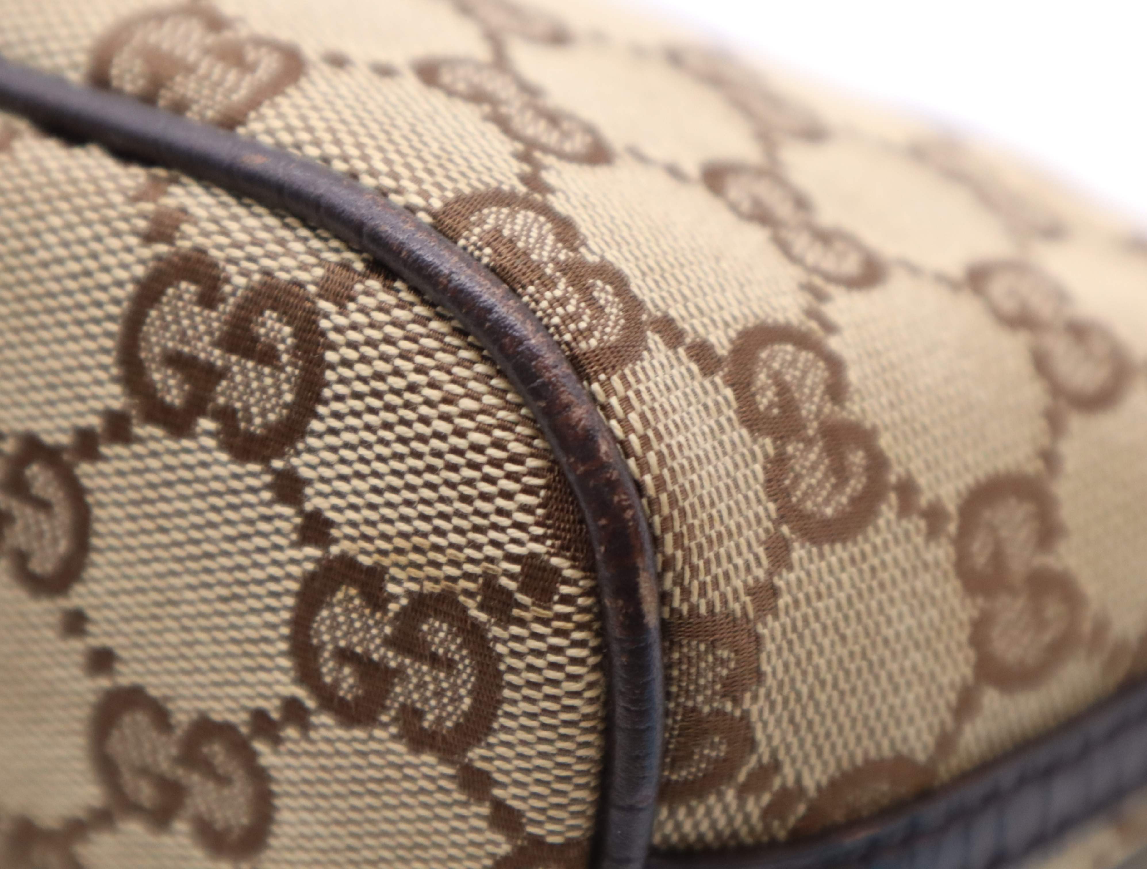 07198 GG Canvas Accessory Pouch Mini Handbag Beige Handbag — view 7