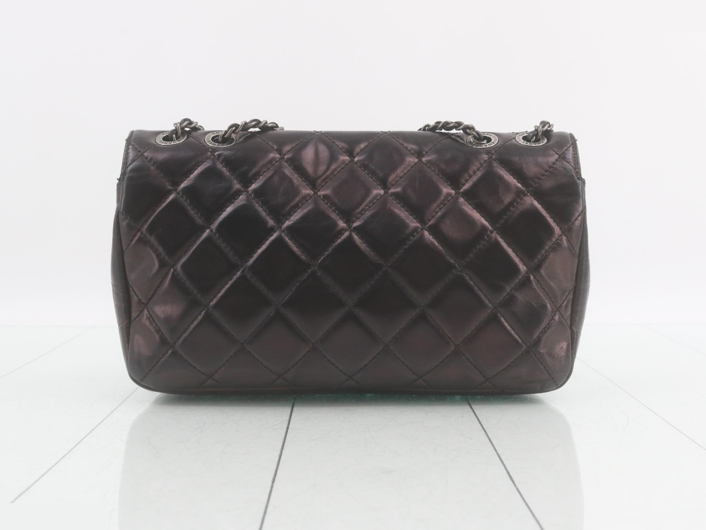 Matelassé (bag) - Shoulder bag — view 2